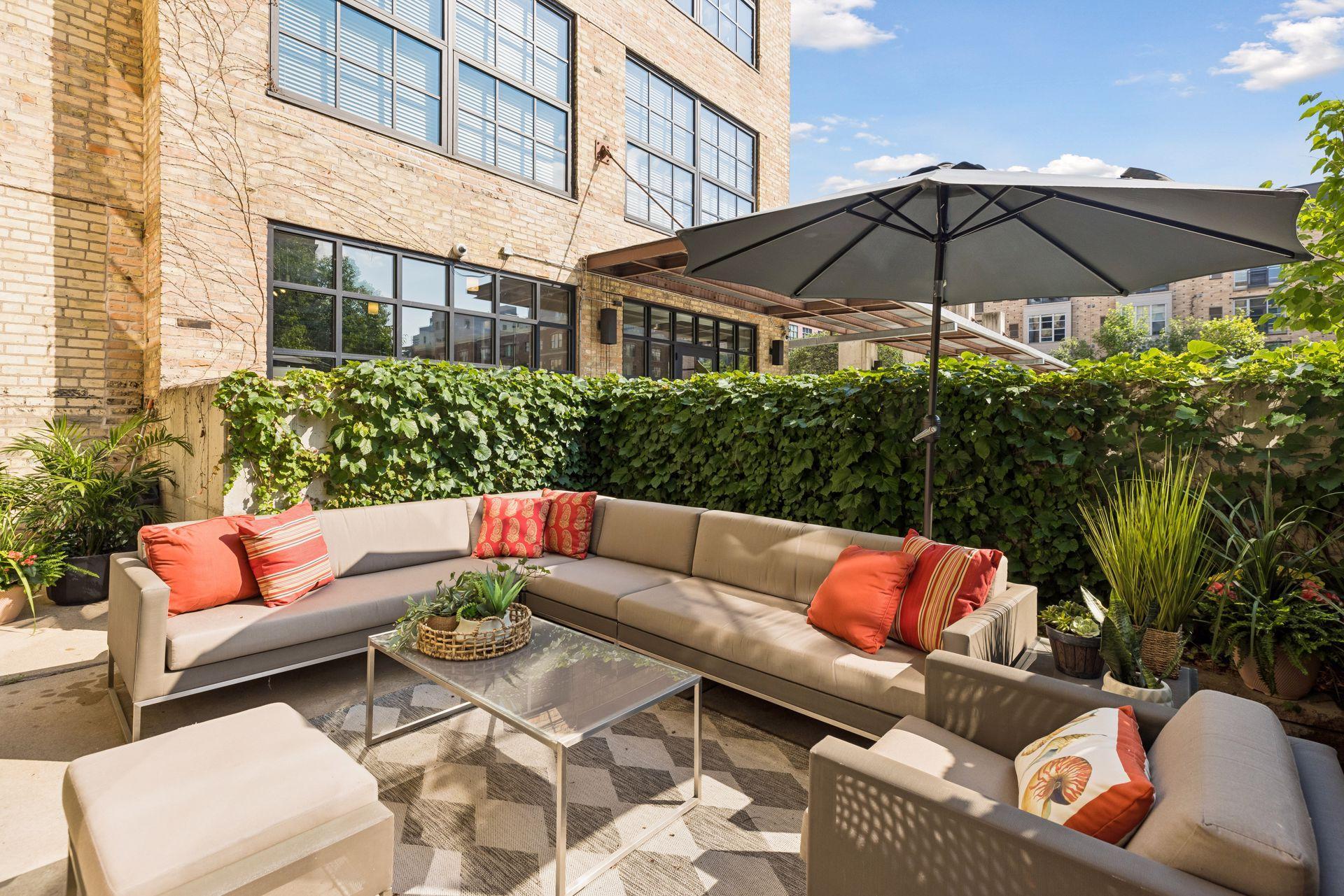 117 Portland Ave #402, Minneapolis, MN 55401