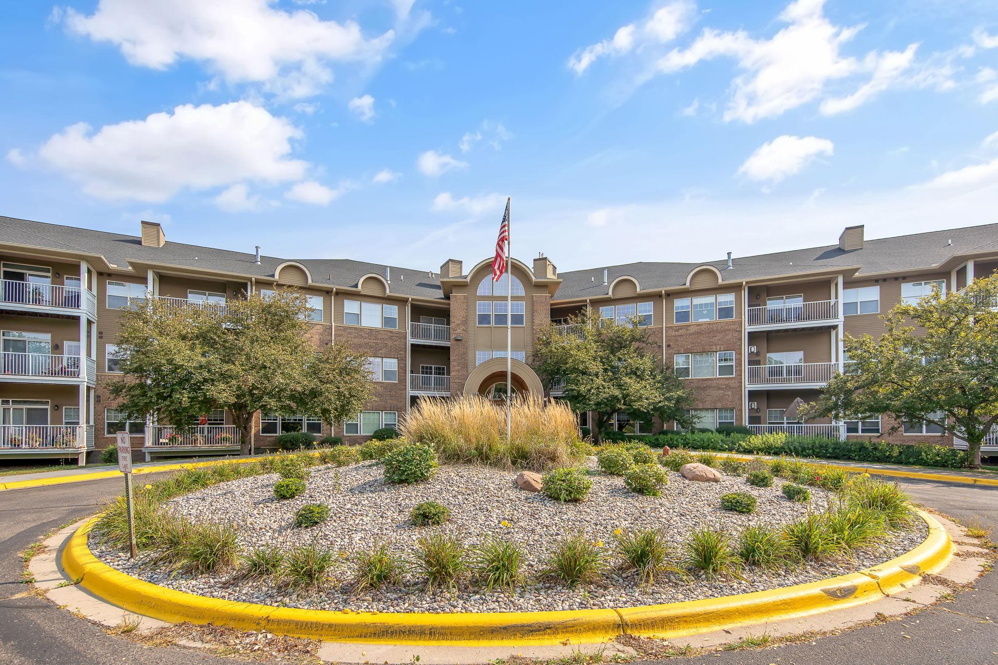 3800 85th Ave N #112, Brooklyn Park, MN 55443