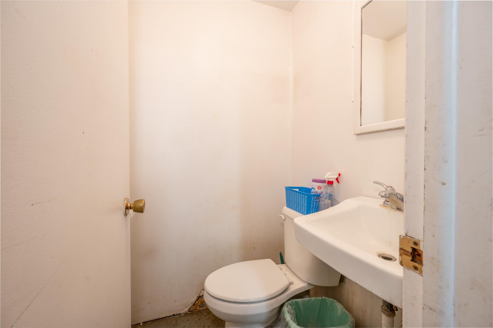 504 Powell Ave, Coleraine, MN 55722