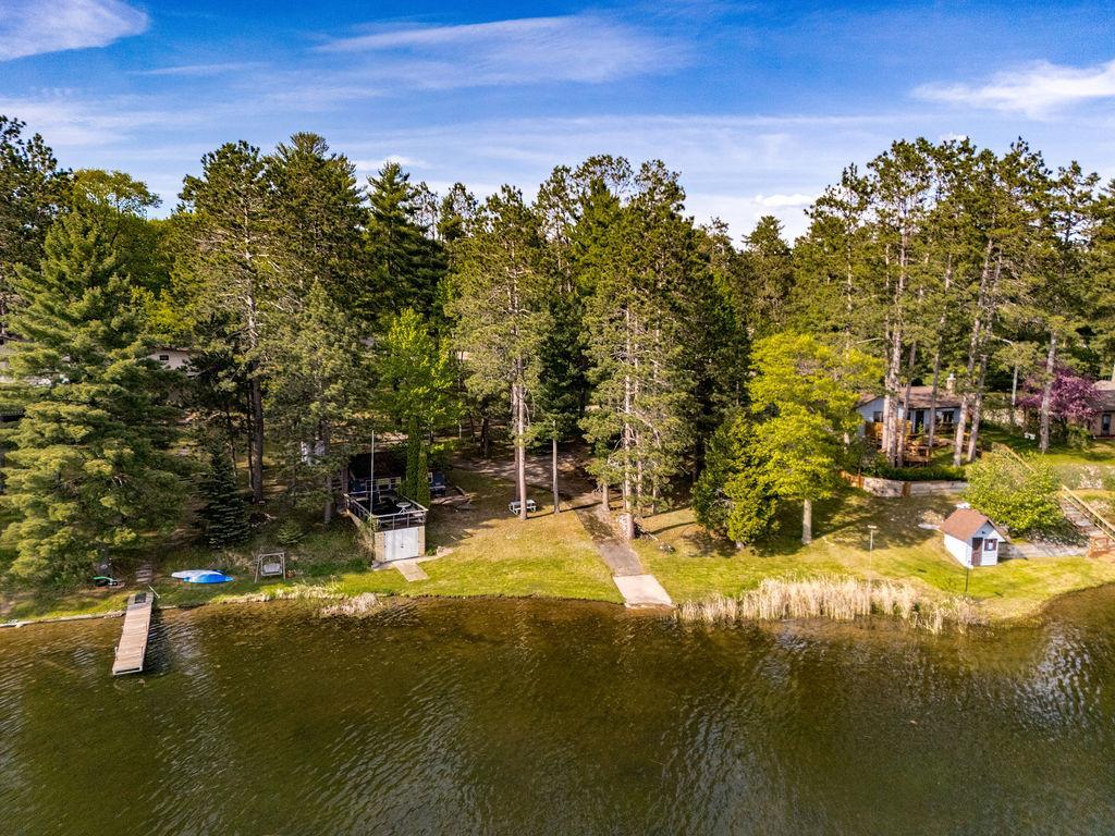 35761 Lake St, Cohasset, MN 55721