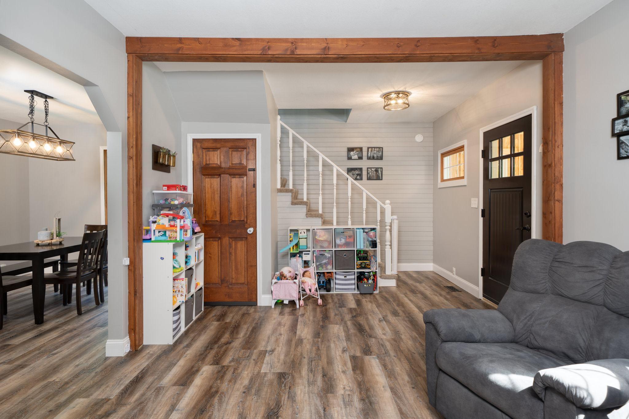 204 Hartley St, Coleraine, MN 55722