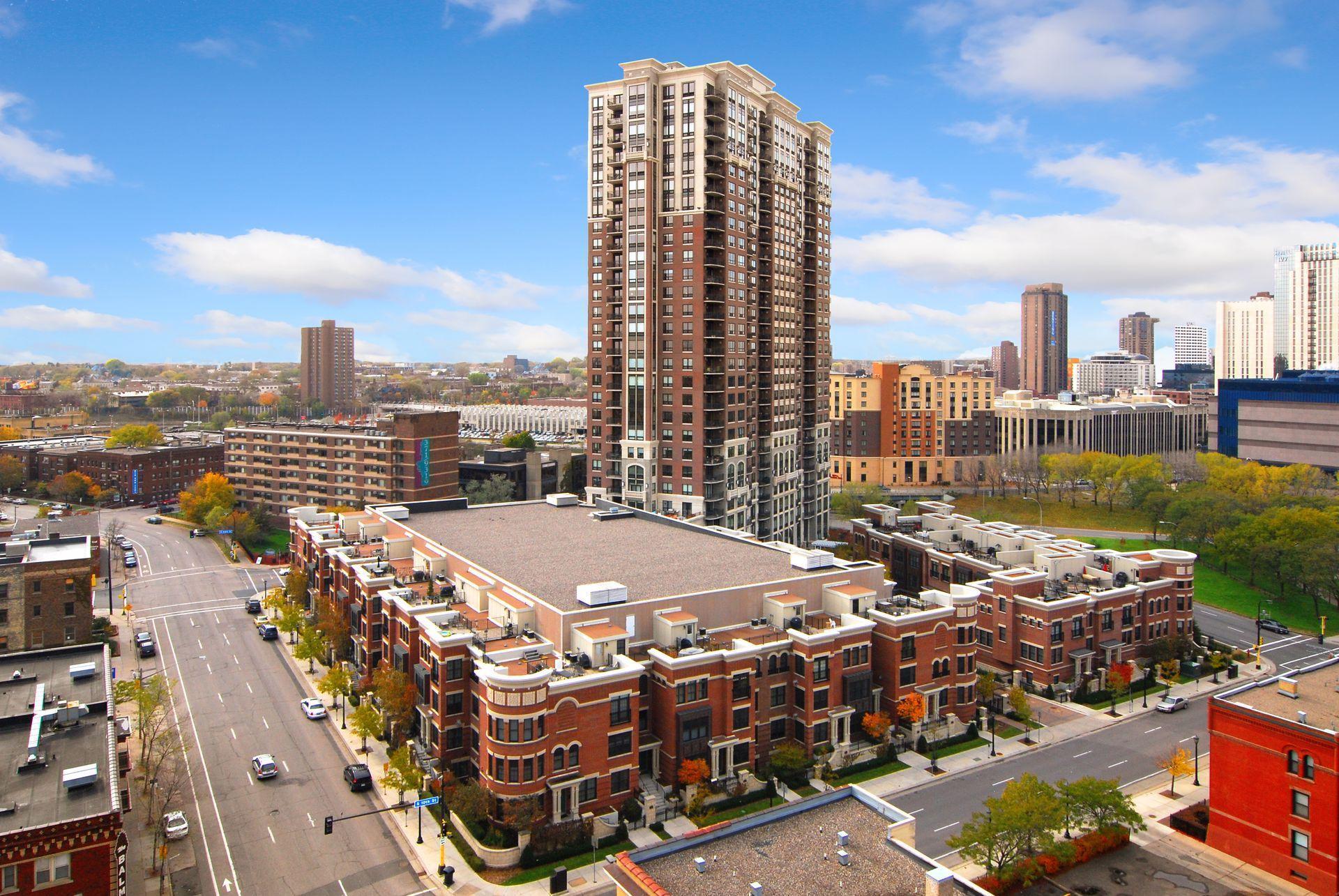 500 E Grant St #1102, Minneapolis, MN 55404