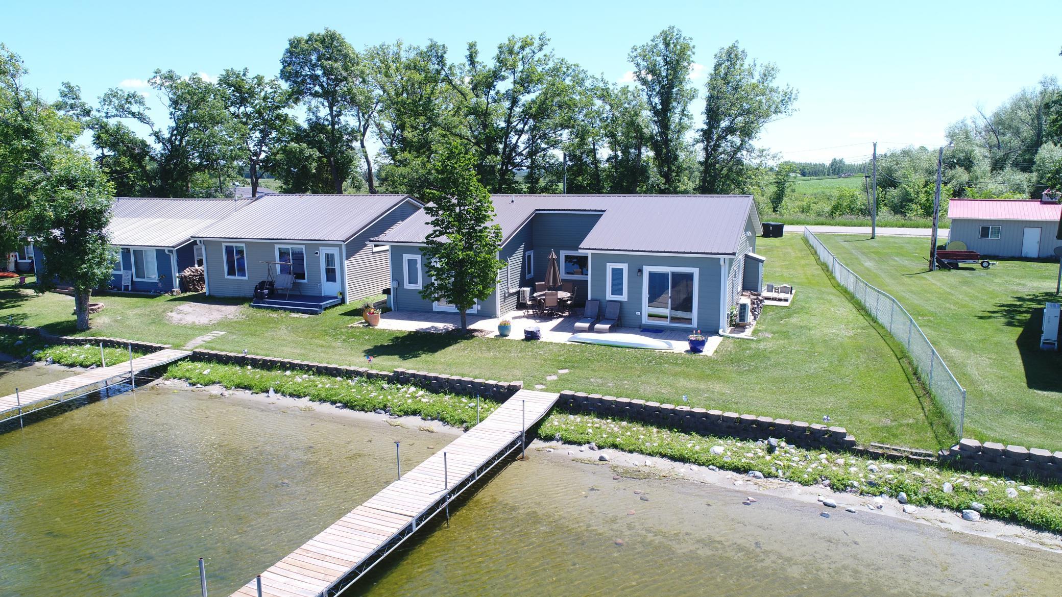 27096 Little Floyd Lake Rd, Detroit Lakes, MN 56501