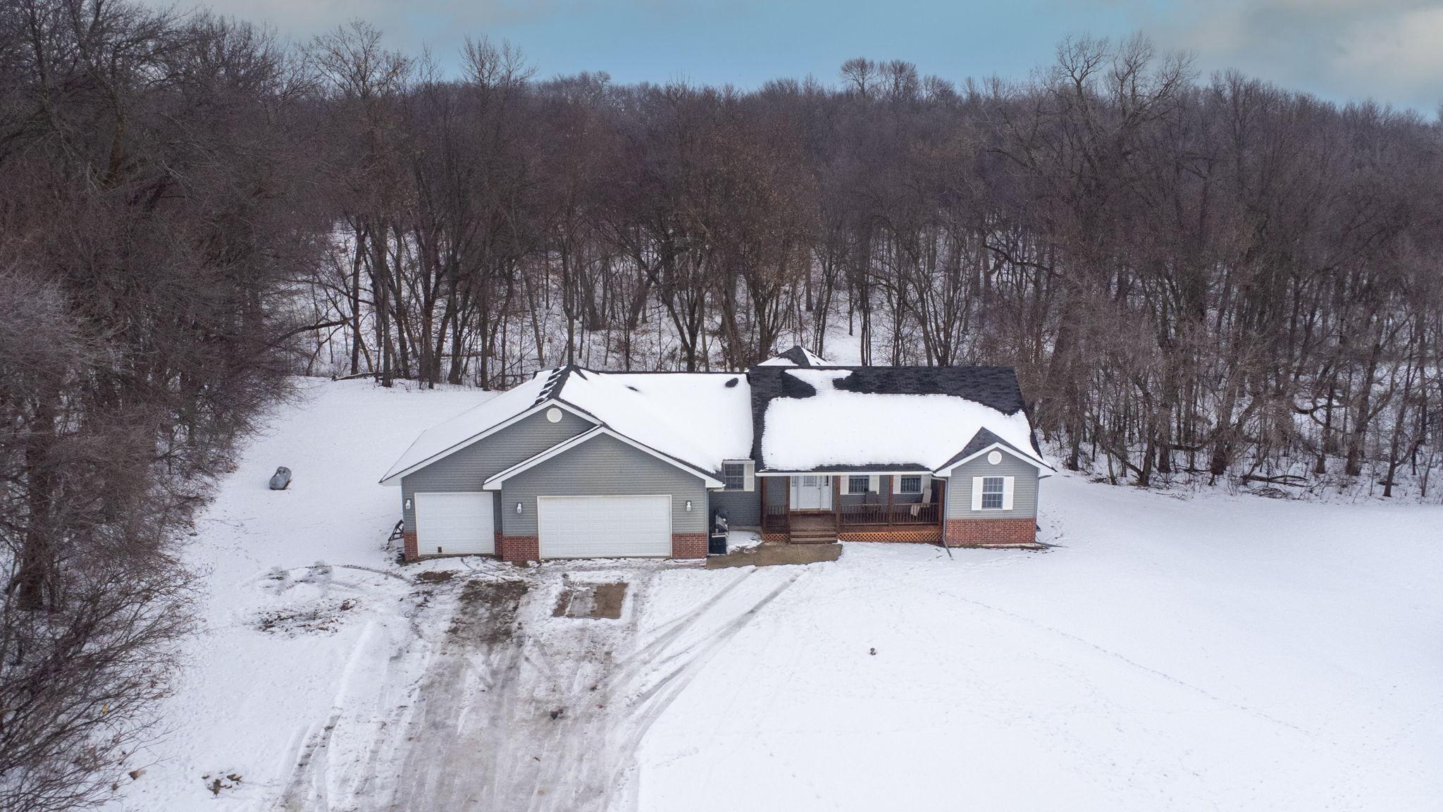 1492 County Road 30 SW, Montrose, MN 55363