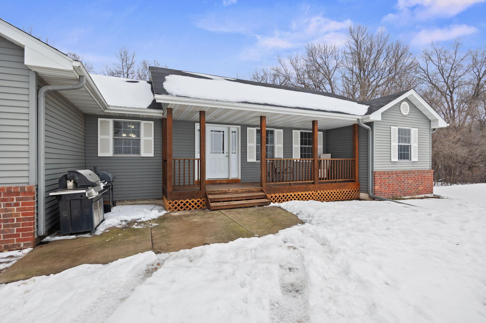 1492 County Road 30 SW, Montrose, MN 55363