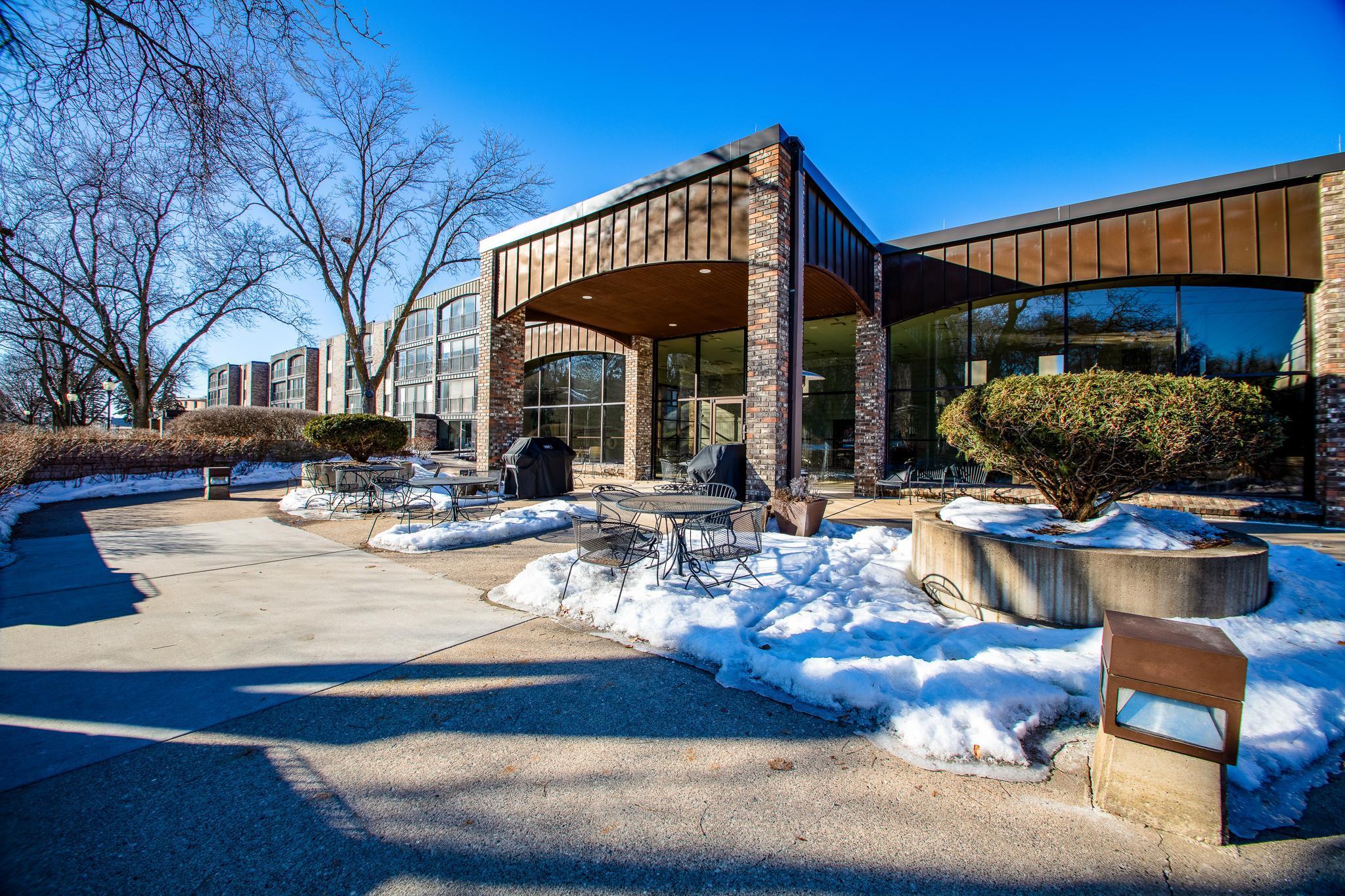 1077 Sibley Memorial Hw #508, Saint Paul, MN 55118
