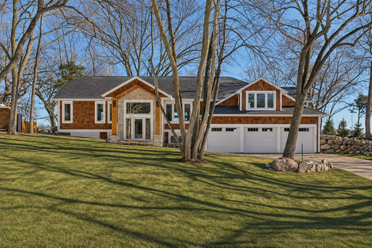 5517 Dickson Rd, Minnetonka, MN 55345