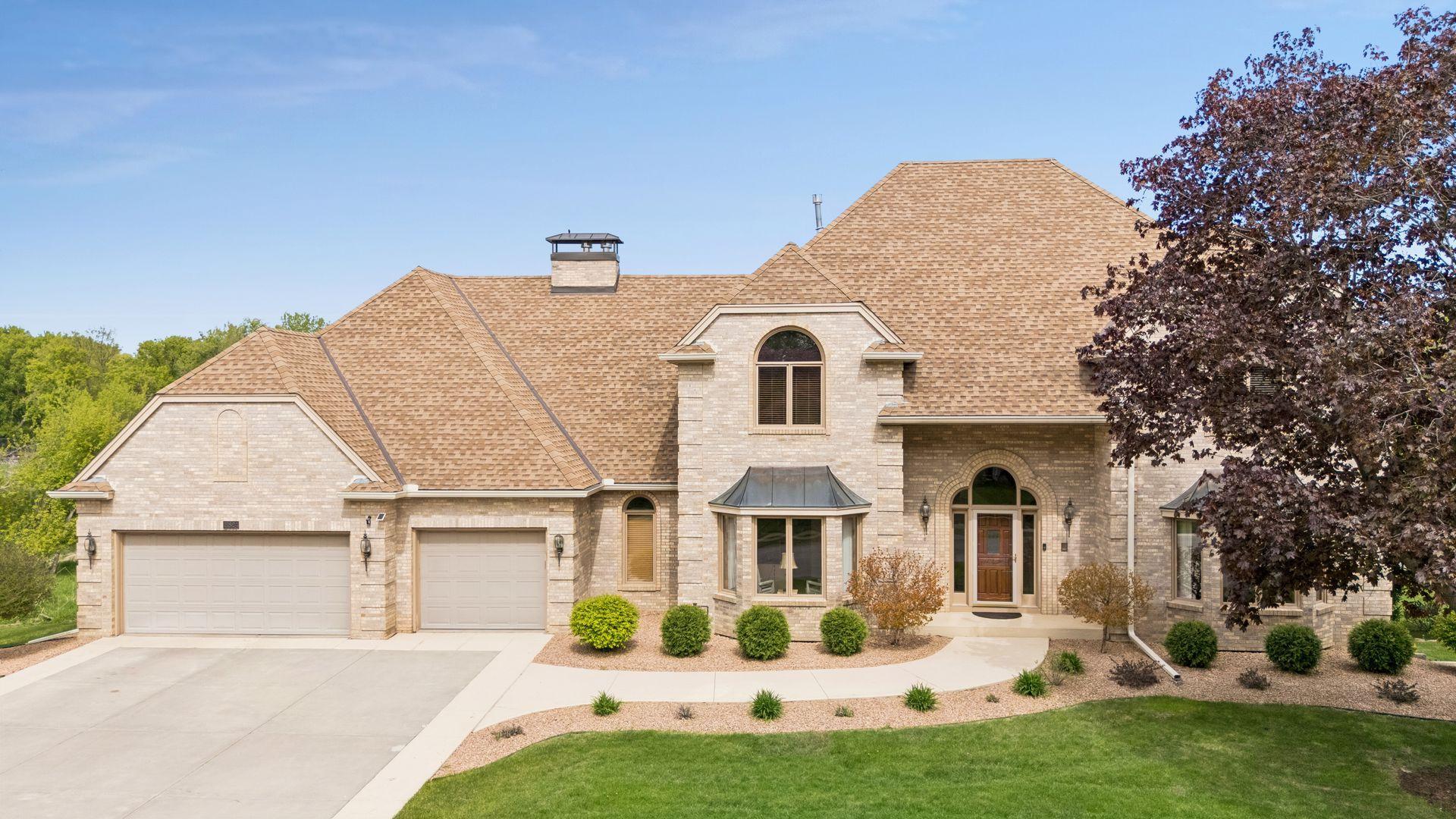 11824 Welters Way, Eden Prairie, MN 55347