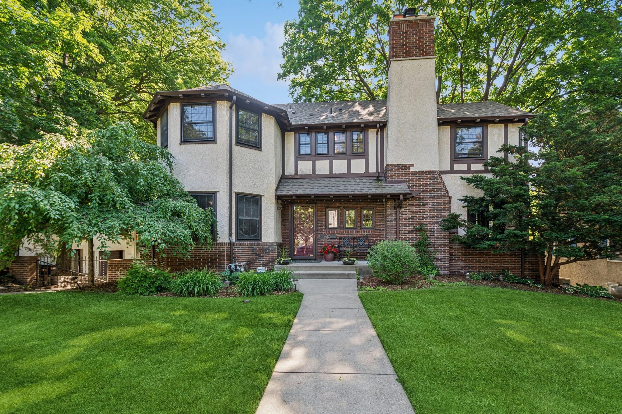 5319 Upton Ave S, Minneapolis, MN 55410