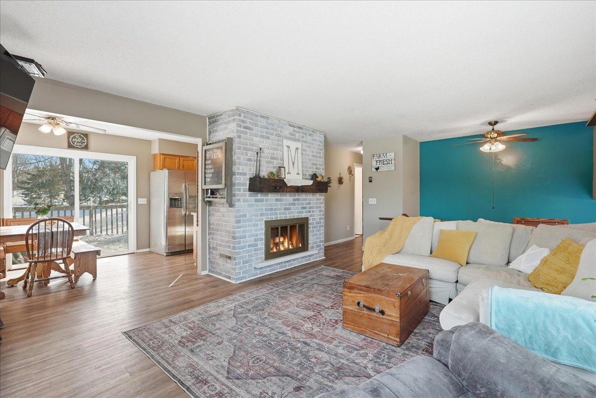 886 50th Ave, Clear Lake, WI 54005