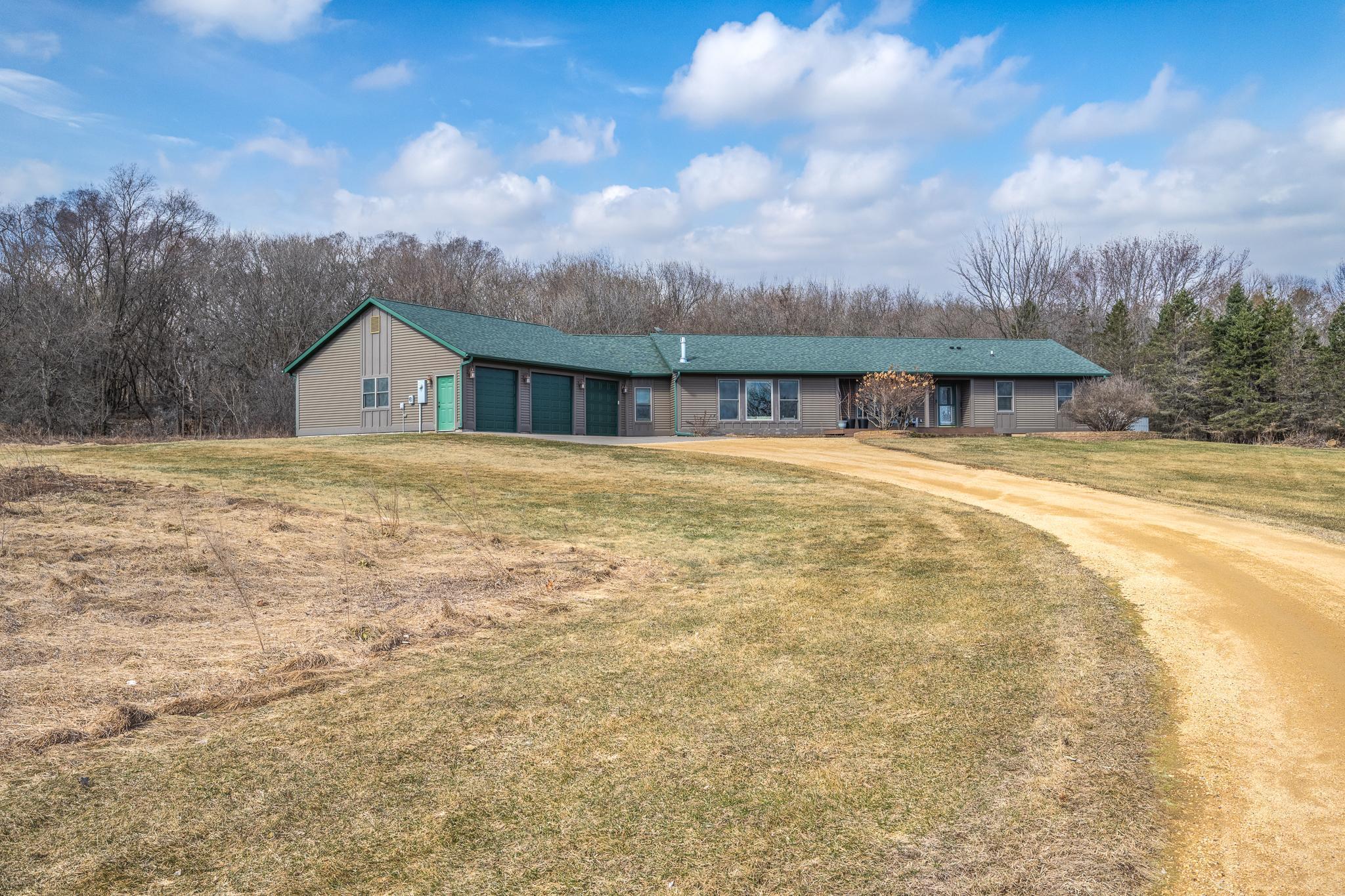 2061 10th Ave, Star Prairie, WI 54026