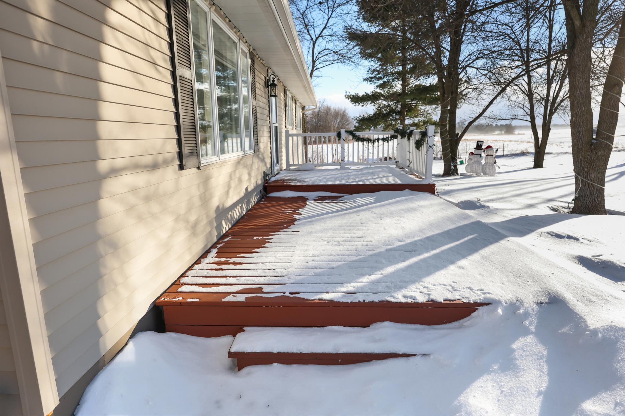 21276 County Road 7, Saint Augusta, MN 56301