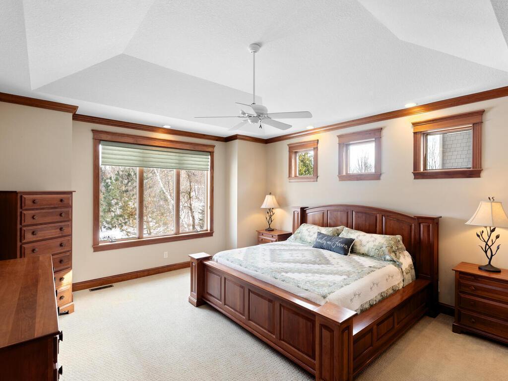 3673 Lerive Way, Chaska, MN 55318