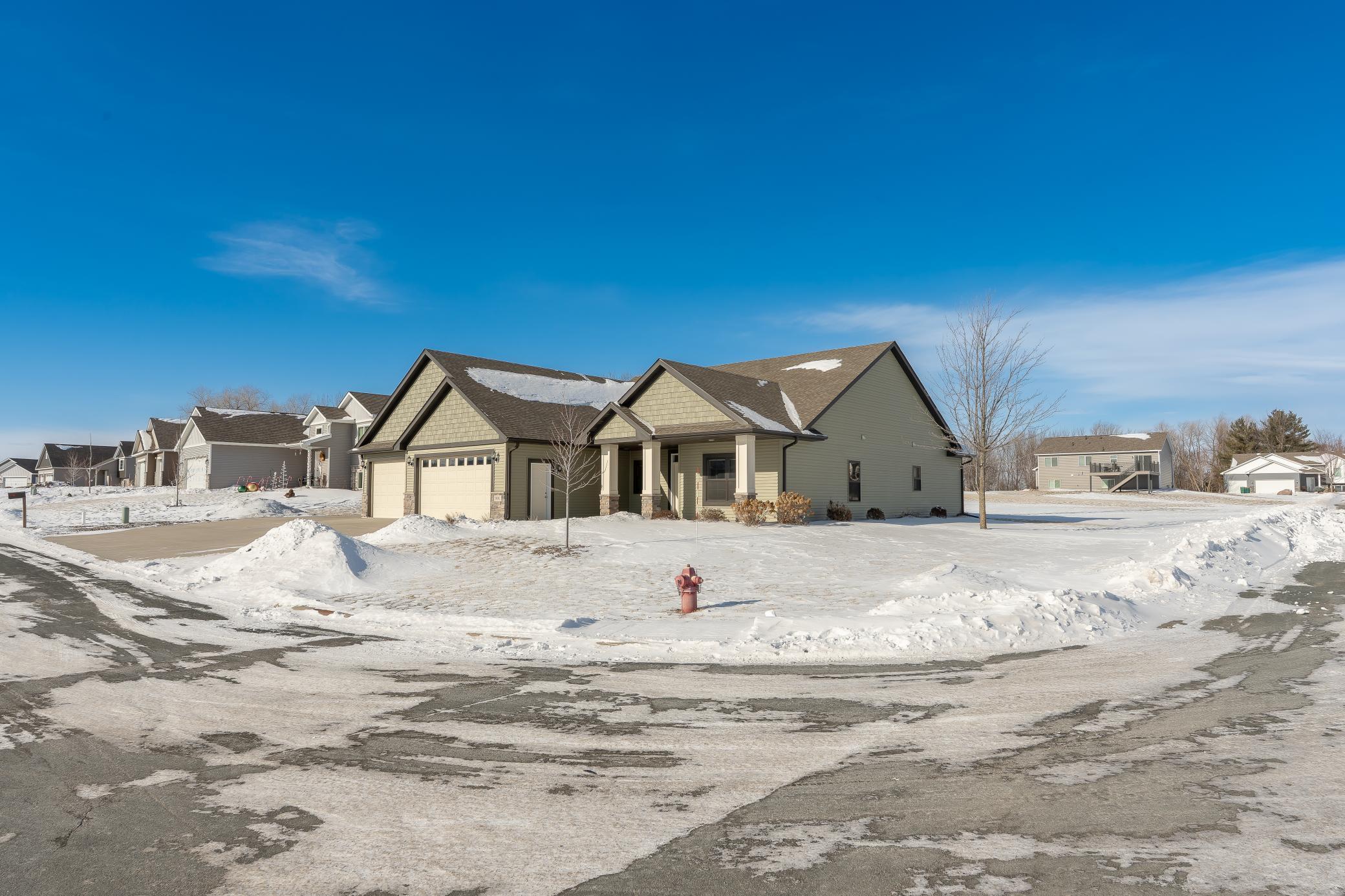 901 Emily Ct NE, Montgomery, MN 56069