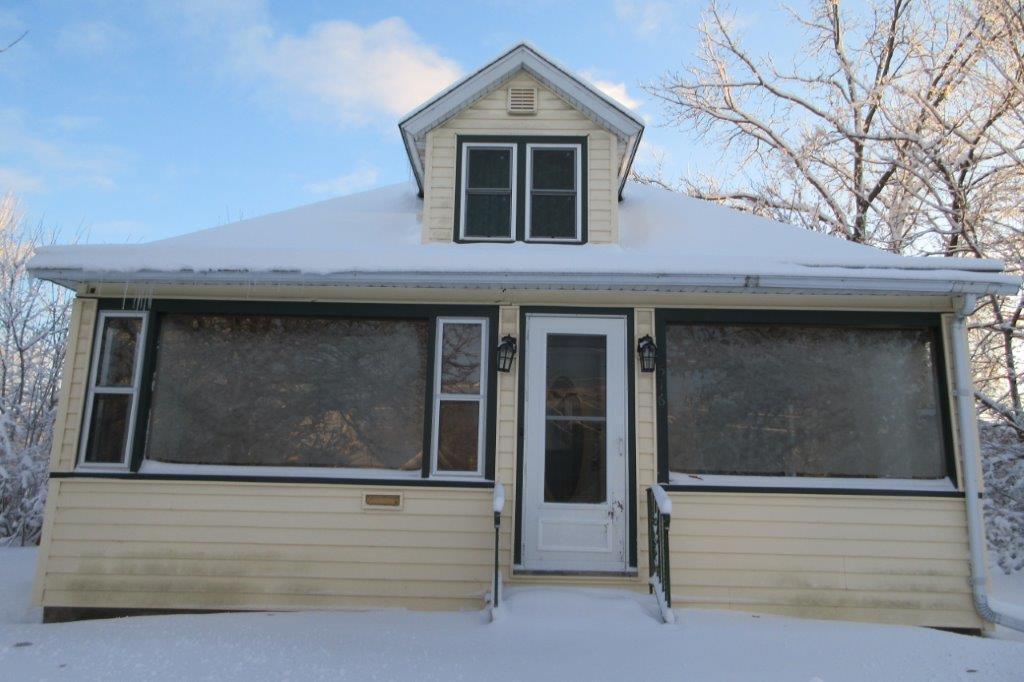 516 Lake Ave E, Ladysmith, WI 54848