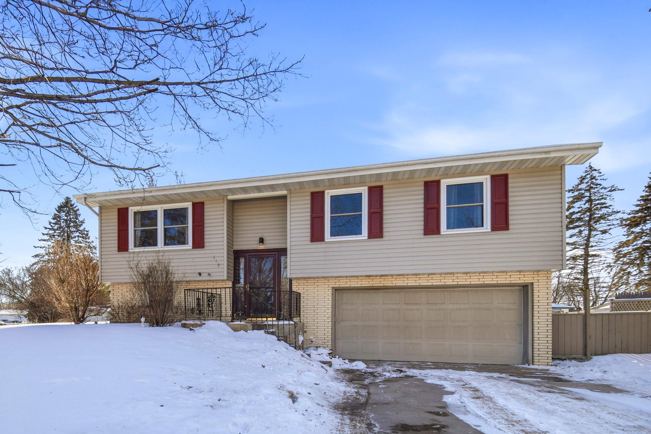 118 Rena Belle St NW, Eyota, MN 55934
