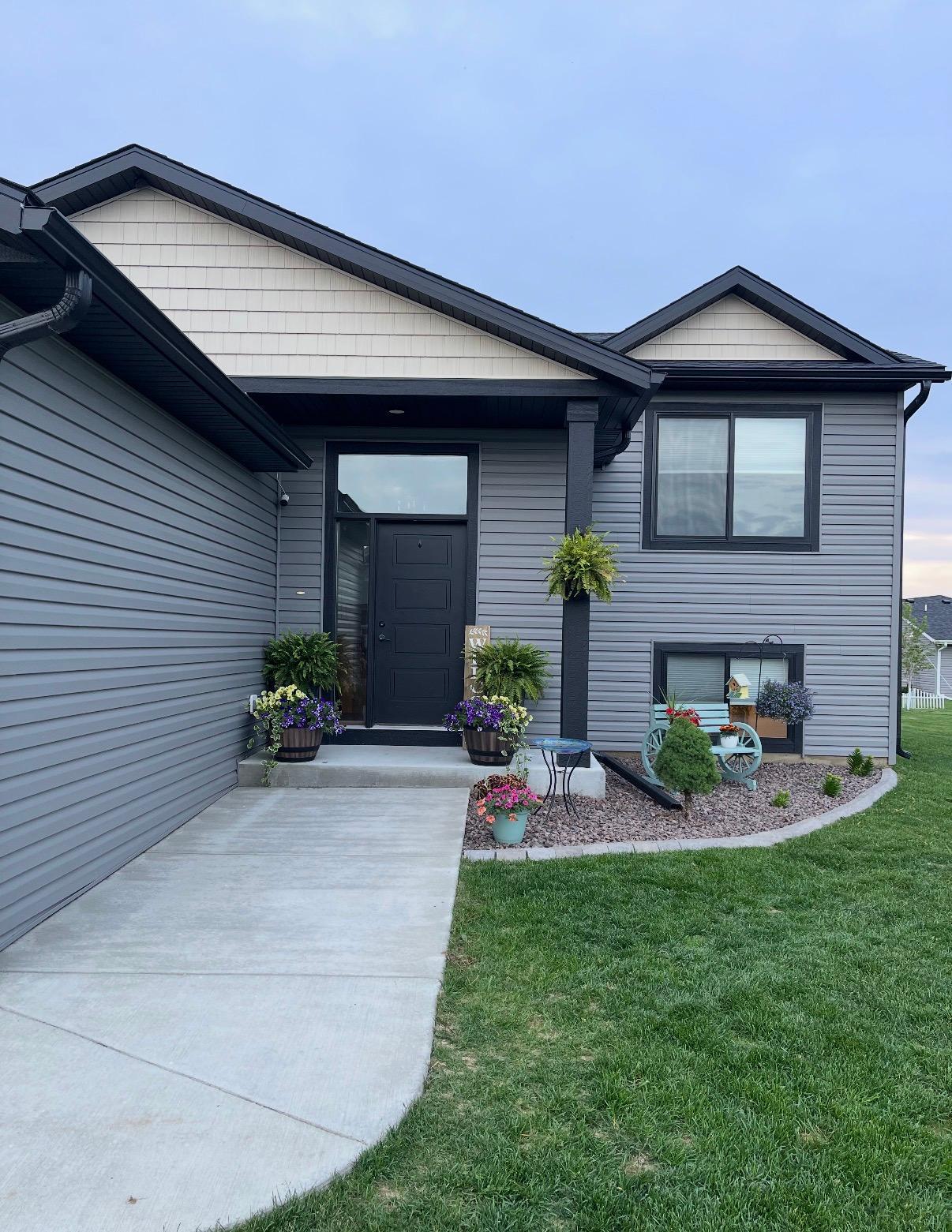 888 7th Ave, Wanamingo, MN 55983