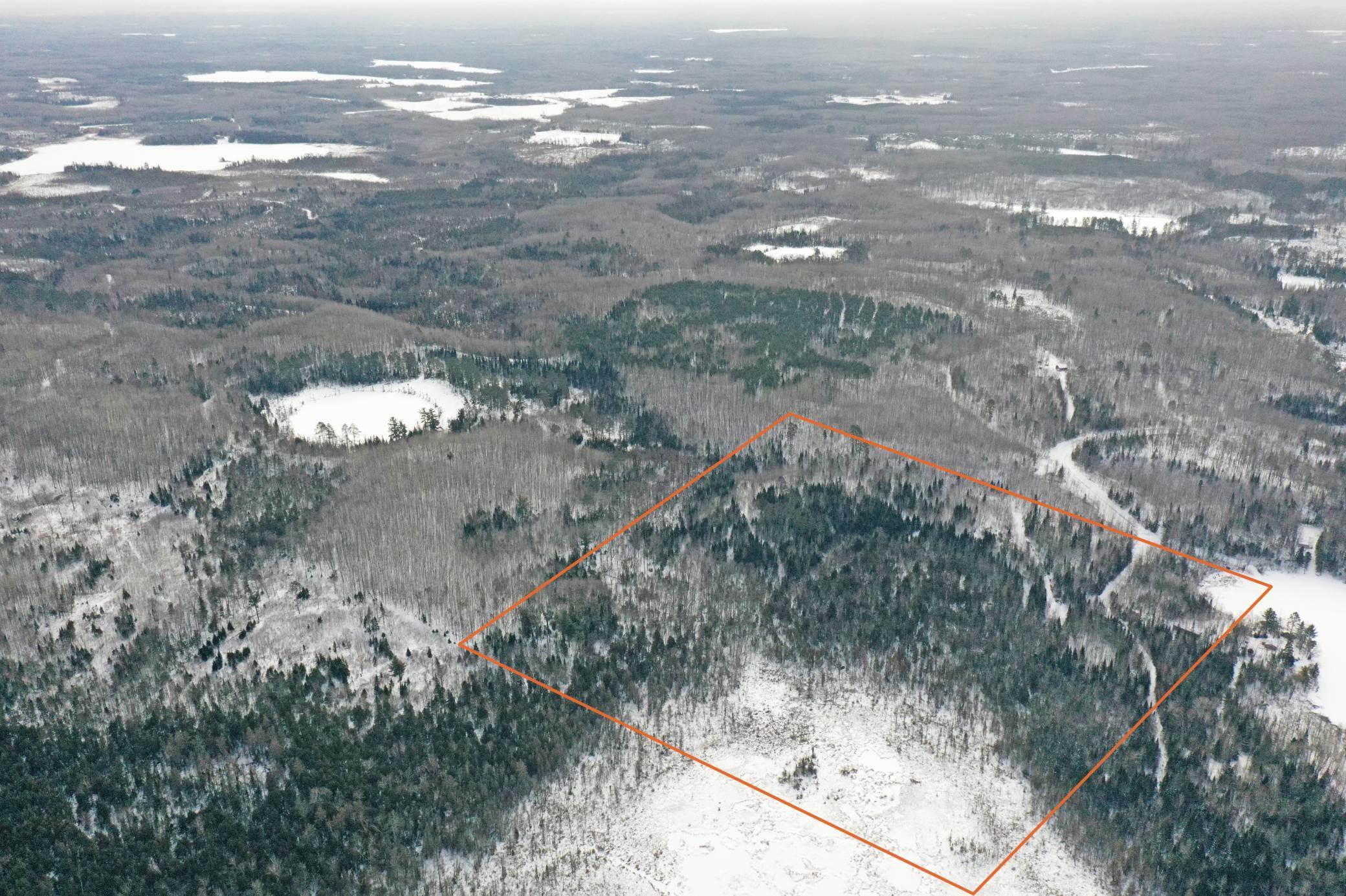 13398 Hart Lake Rd, Goodland, MN 55742