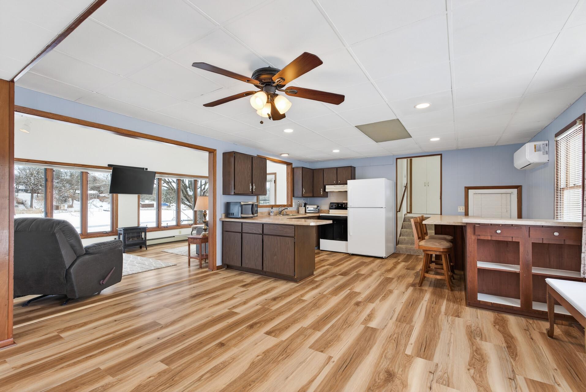 2366 Augusta Rd, South Haven, MN 55382
