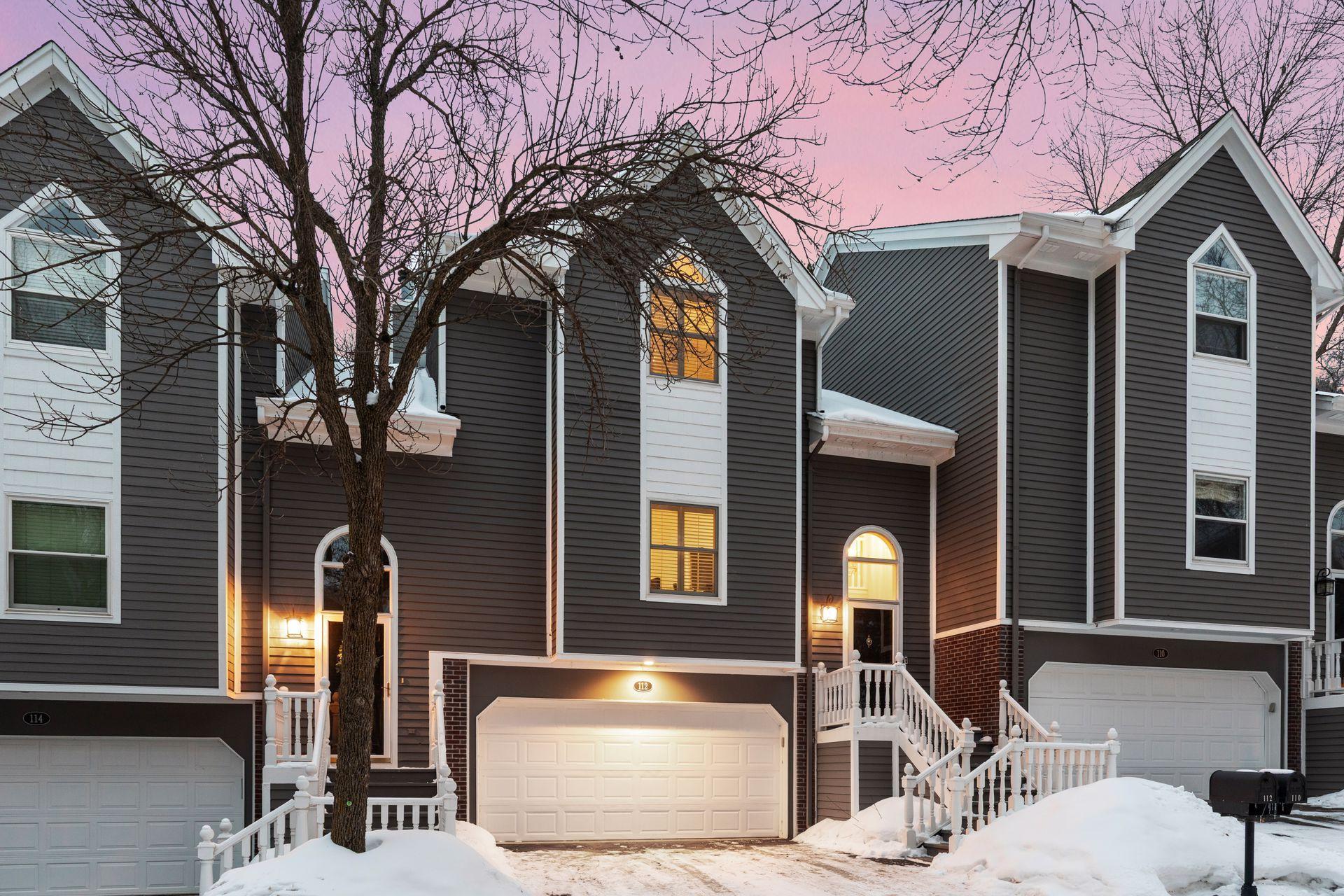 112 Edgewood Ct, Wayzata, MN 55391