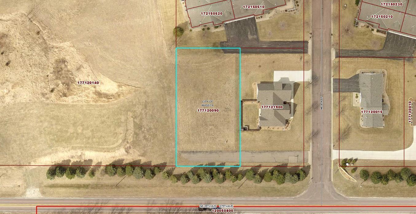 2601 8th St NE, Waseca, MN 56093