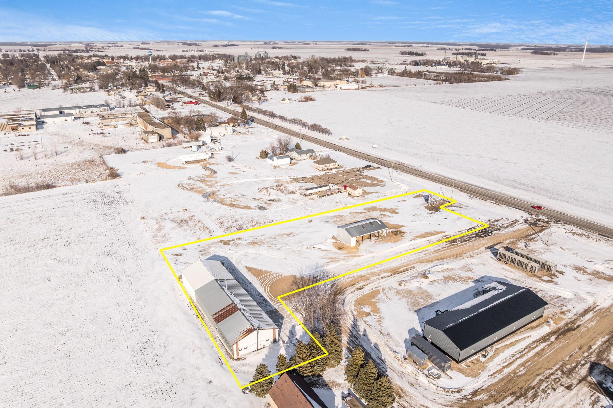829 Main St S, Winnebago, MN 56098