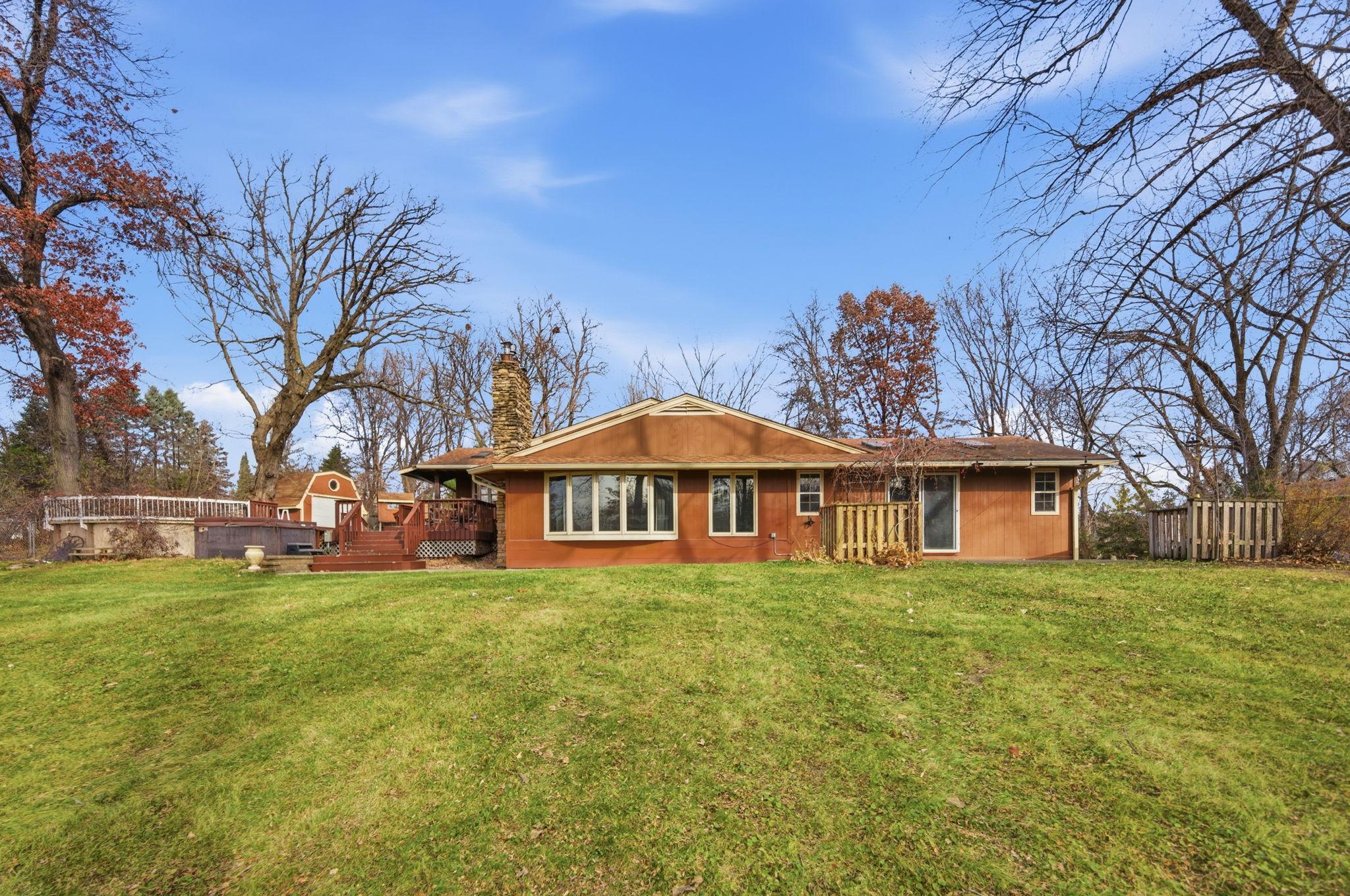 2455 Taylor Ave, White Bear Twp, MN 55110