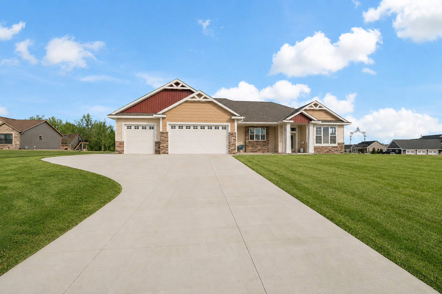 1013 Birch Ave NE, Montgomery, MN 56069