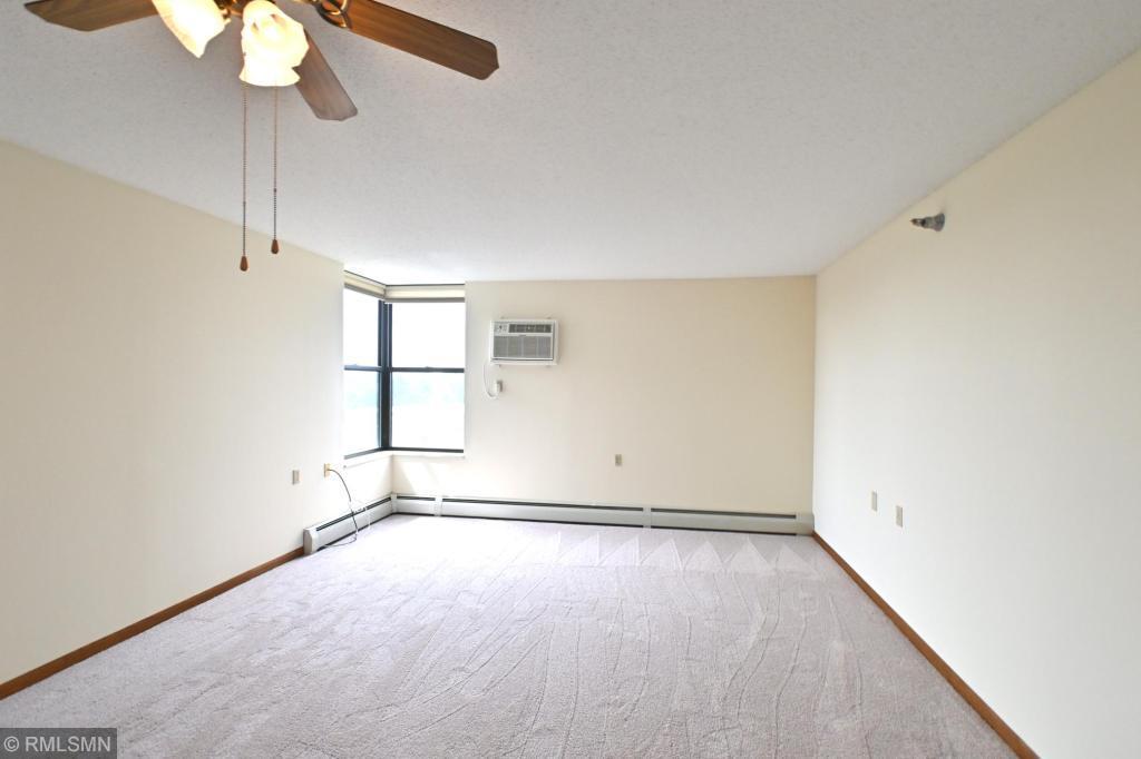 7600 Golden Valley Rd #510, Golden Valley, MN 55427