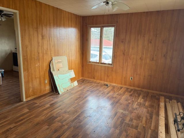 122 Banks Blvd, Silver Bay, MN 55614