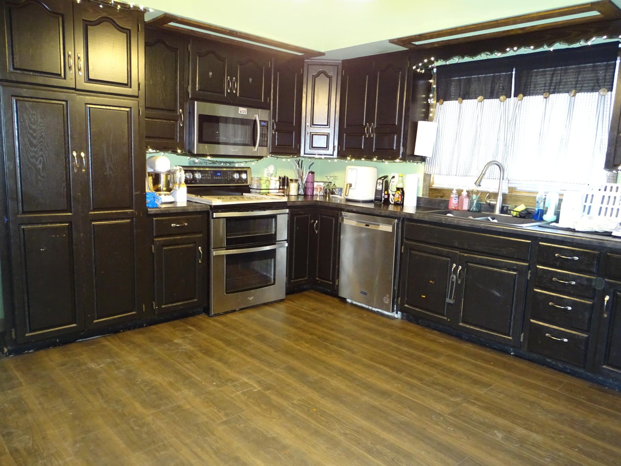 515 E Prospect St, Durand, WI 54736