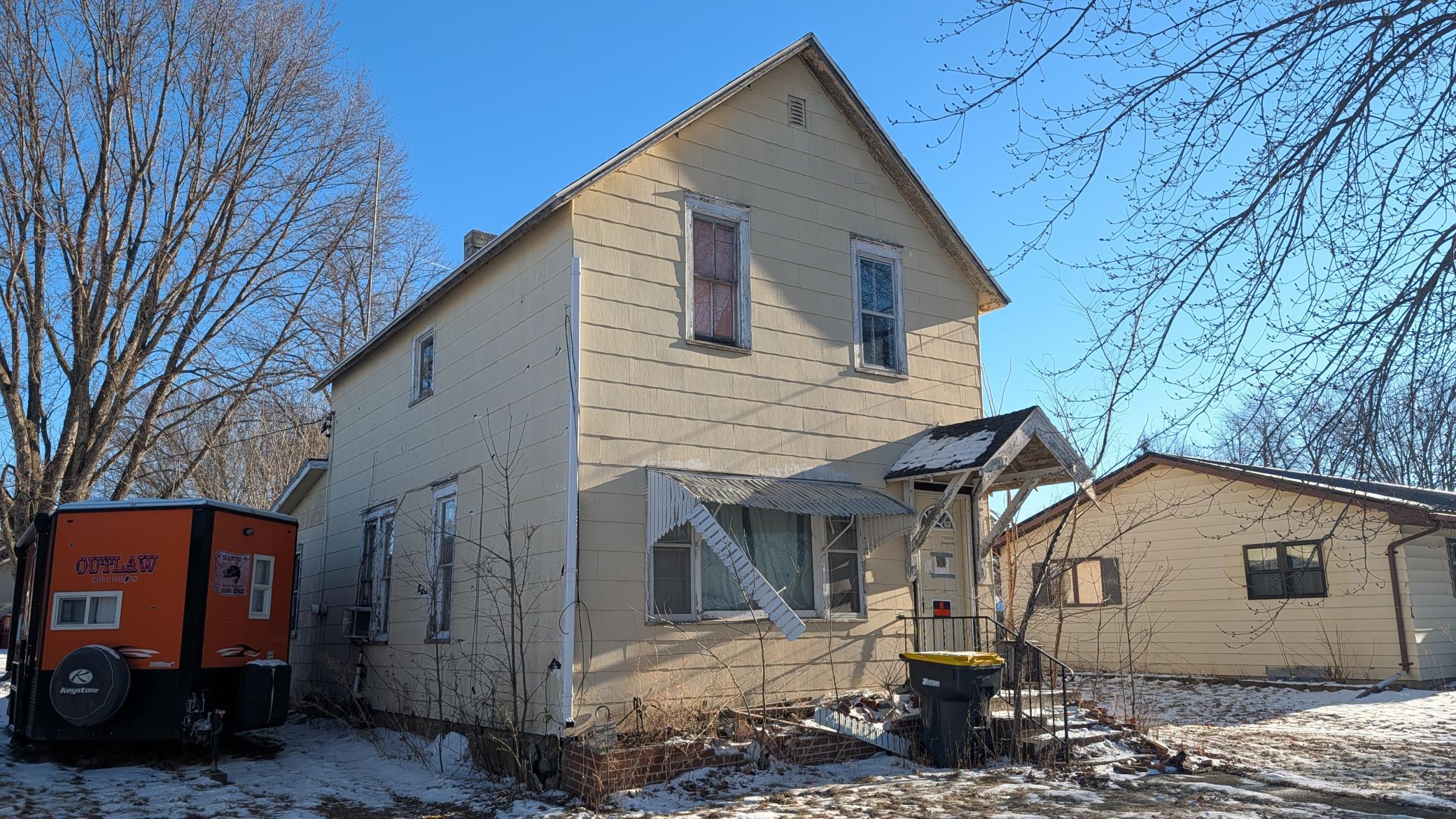 210 2nd St E, Morgan, MN 56266
