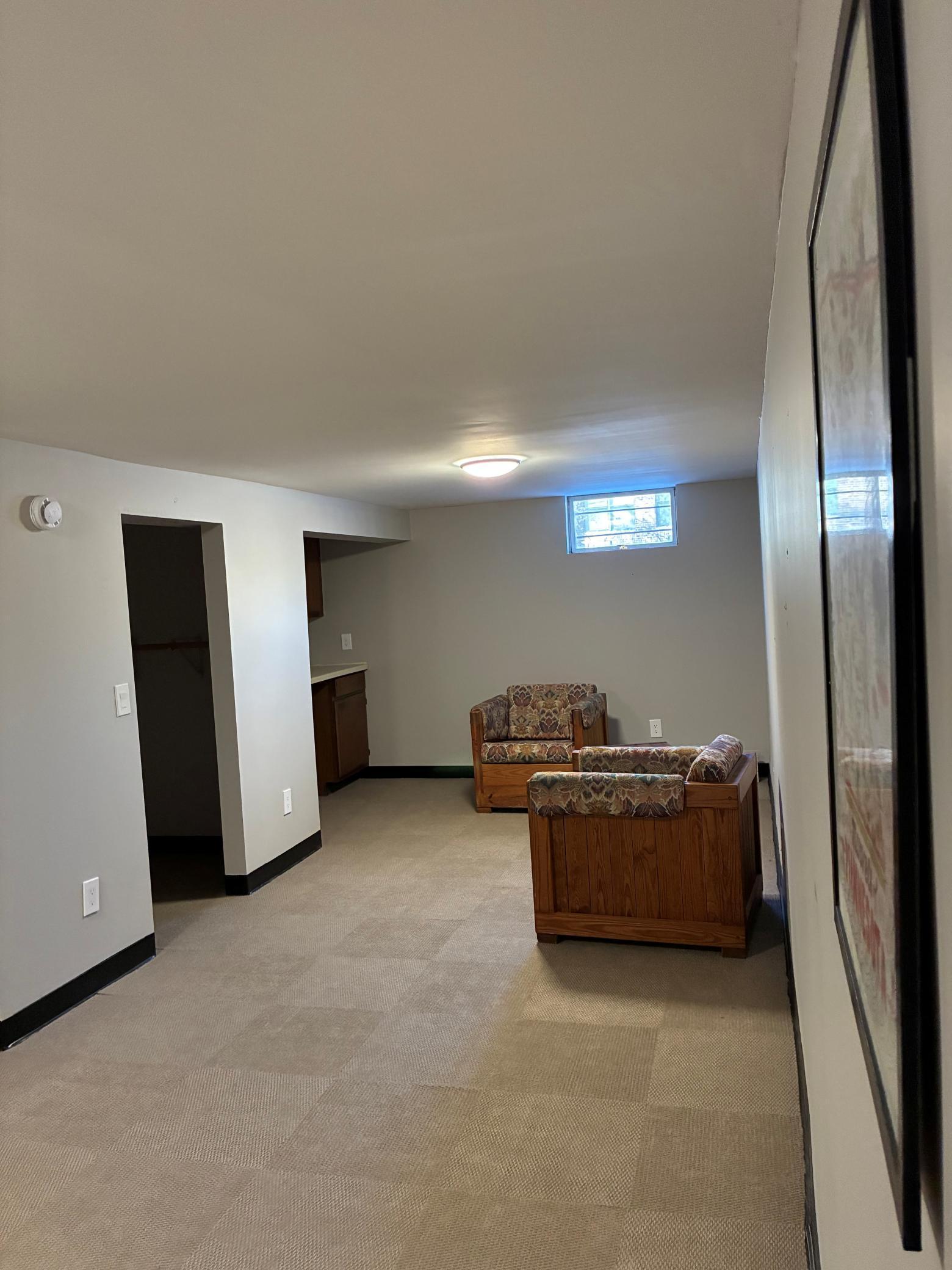 900 E River Ter, Minneapolis, MN 55414