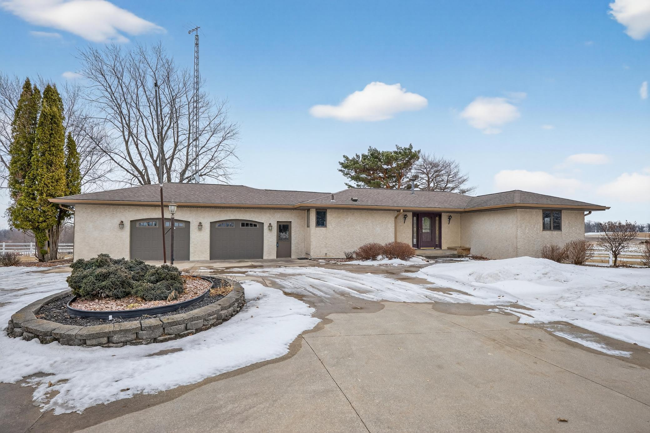 1600 County 8 Rd SW, Stewartville, MN 55976
