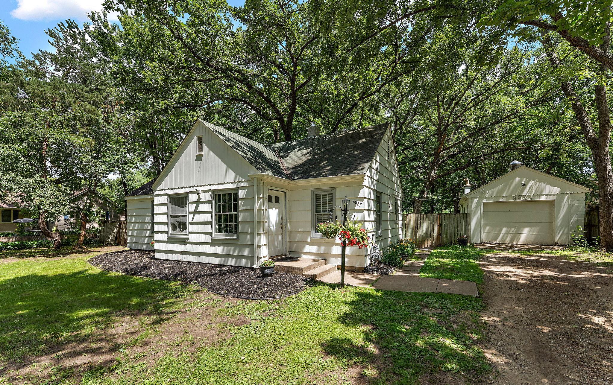 8827 Lincoln St NE, Blaine, MN 55434