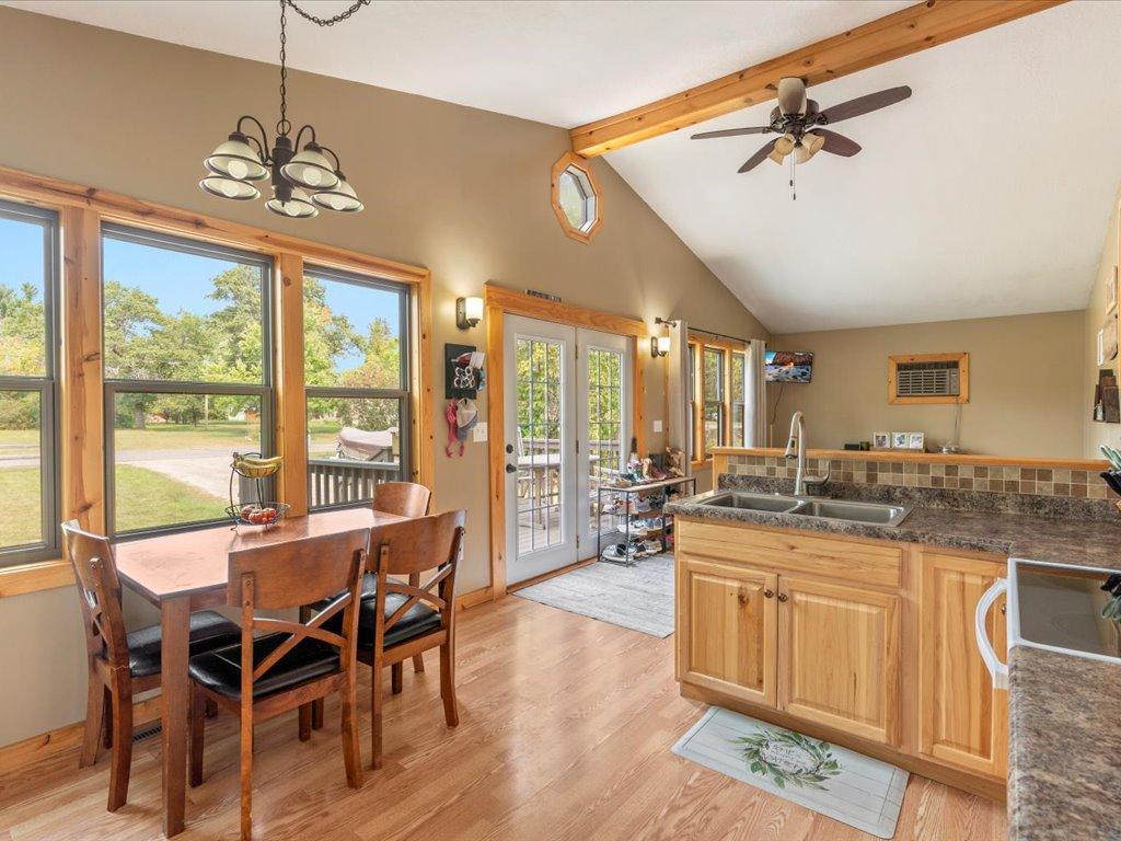 4459 E Sibley St, Pequot Lakes, MN 56472