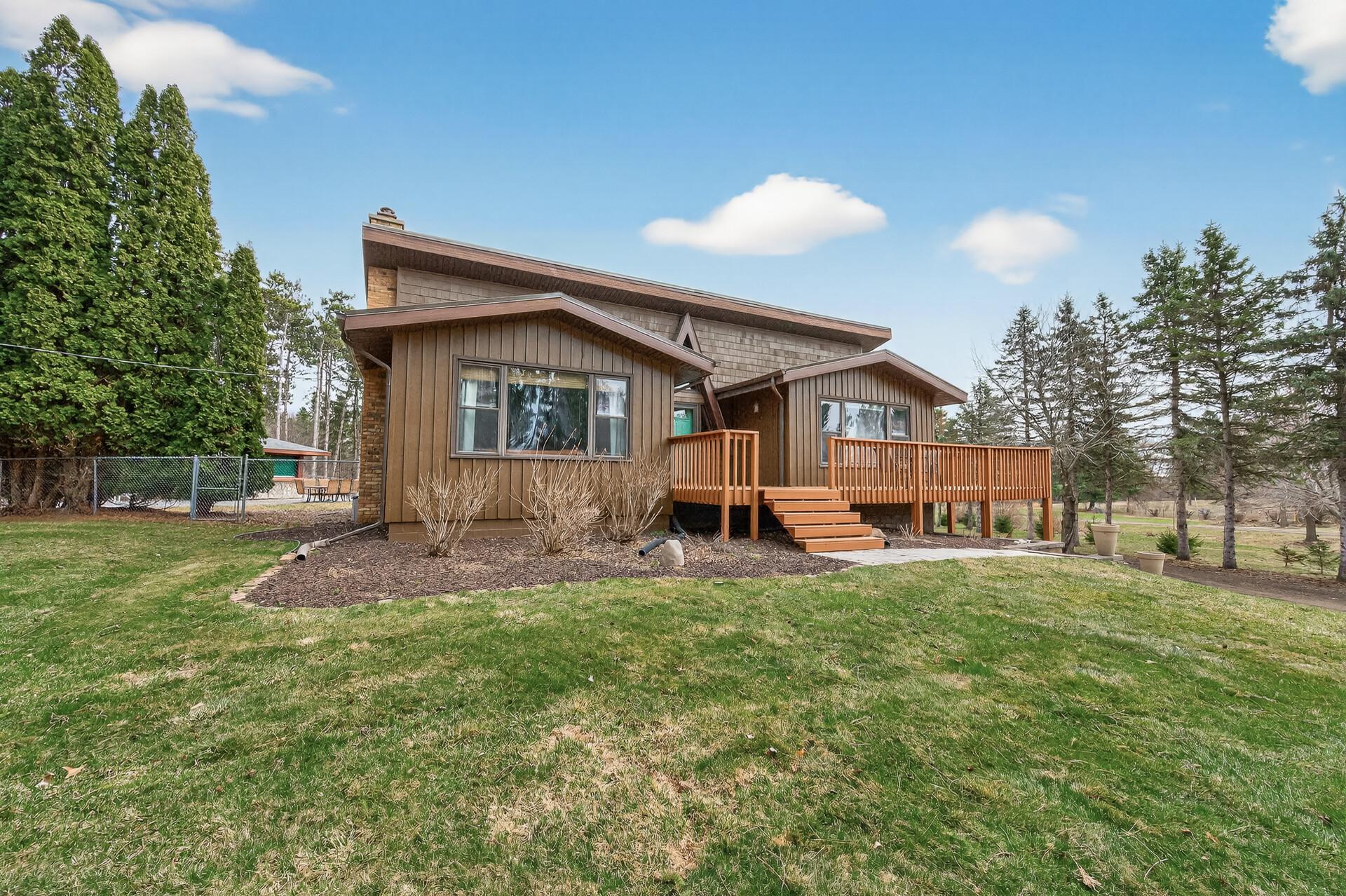 5053 Northbrook Blvd N, Stillwater, MN 55082