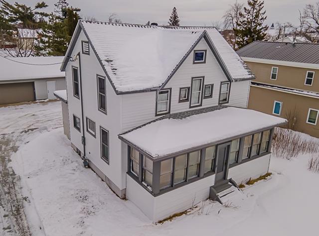 306 Division St, Deer River, MN 56636