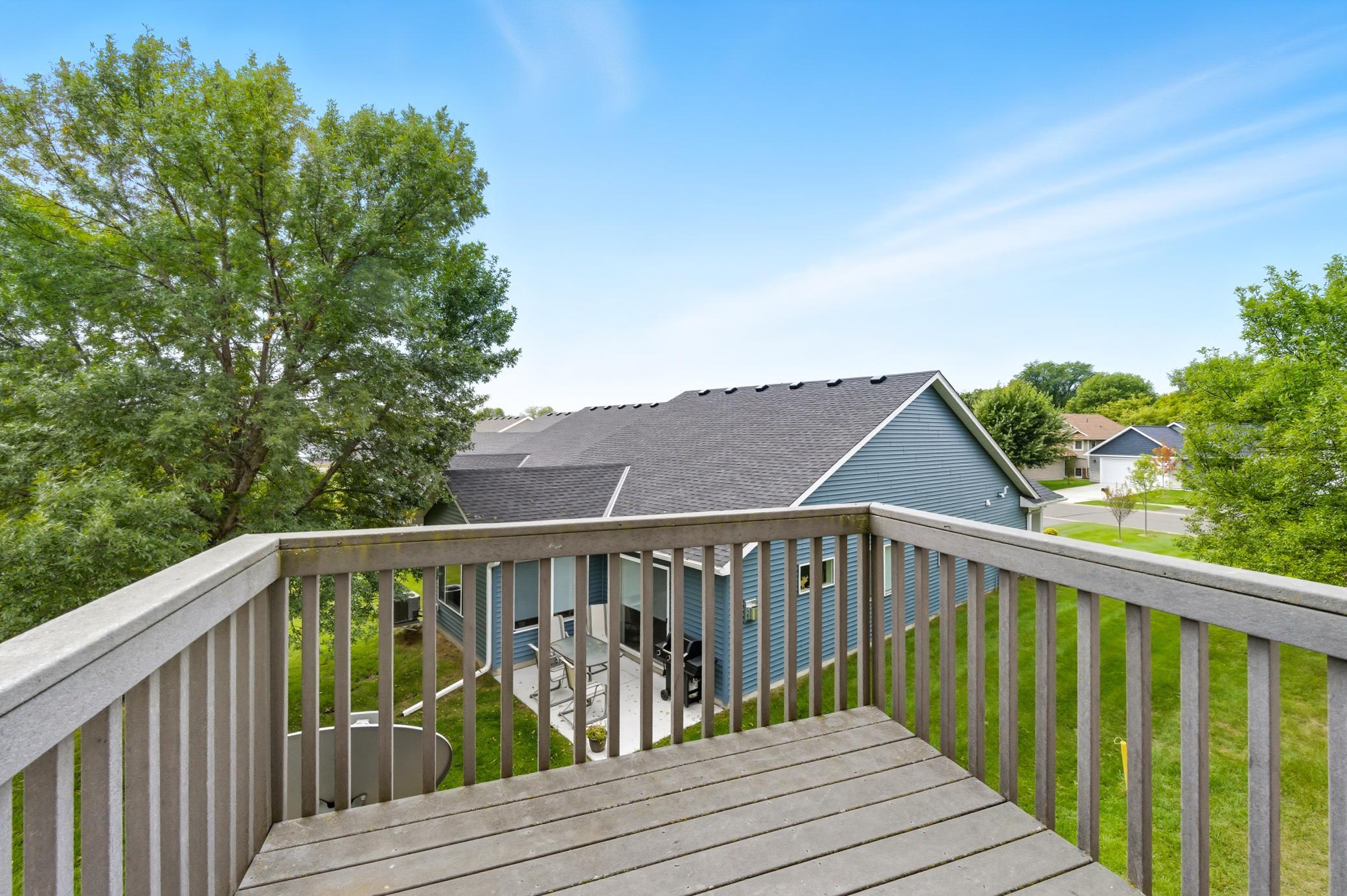 541 William St, Big Lake, MN 55309