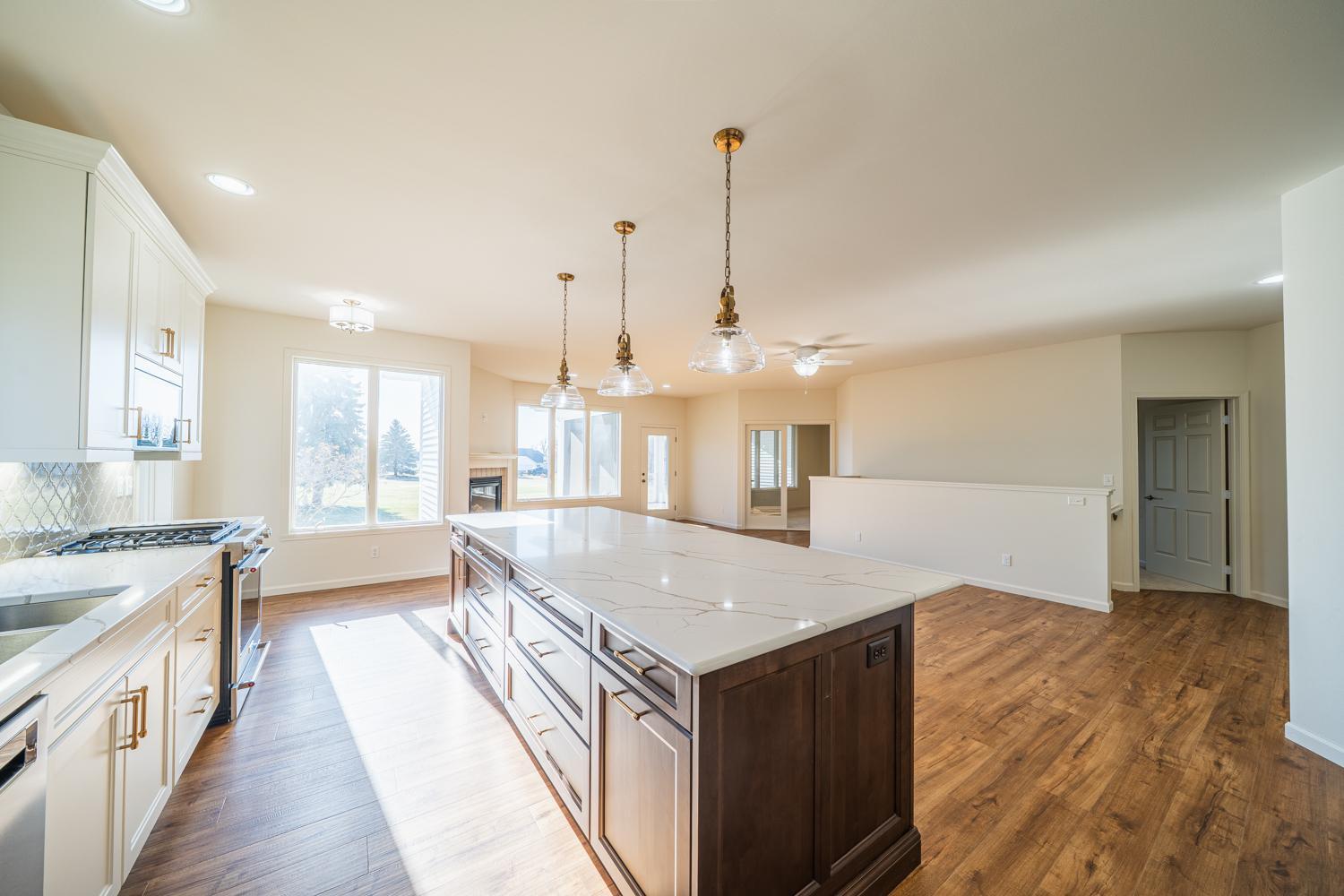 1986 Long Bridge Rd, Detroit Lakes, MN 56501