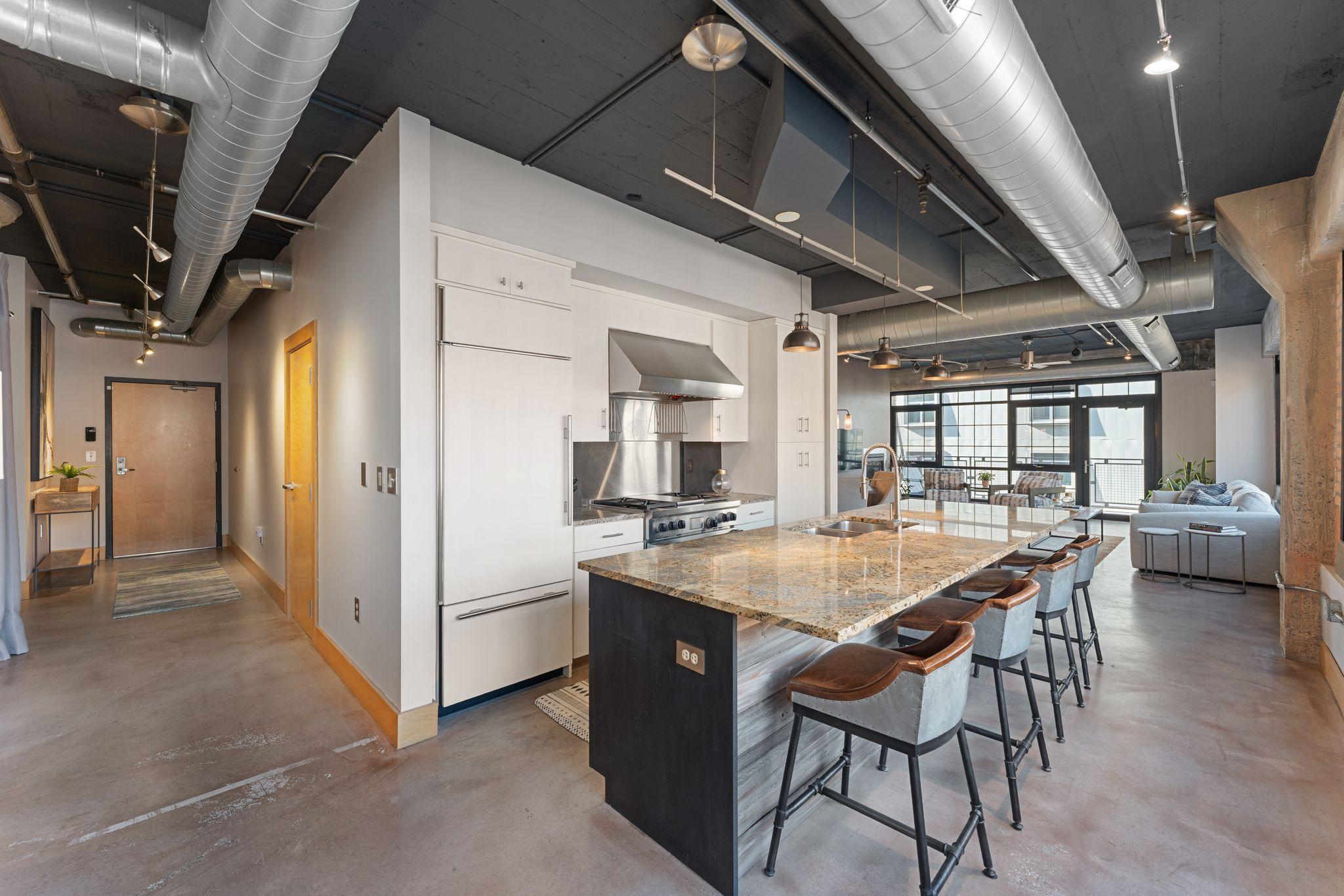 525 3rd St N #414, Minneapolis, MN 55401