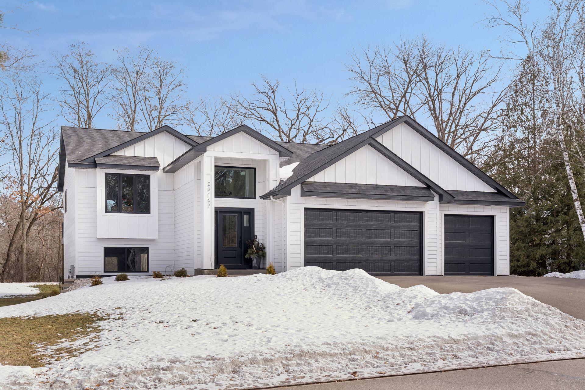 23167 Butterfield Dr NW, Saint Francis, MN 55070
