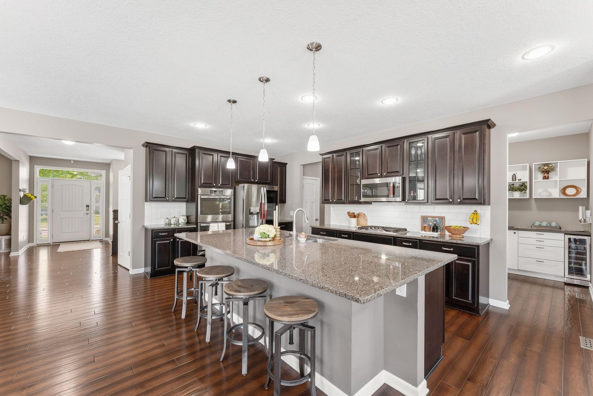 15788 Fair Hill Way, Apple Valley, MN 55124