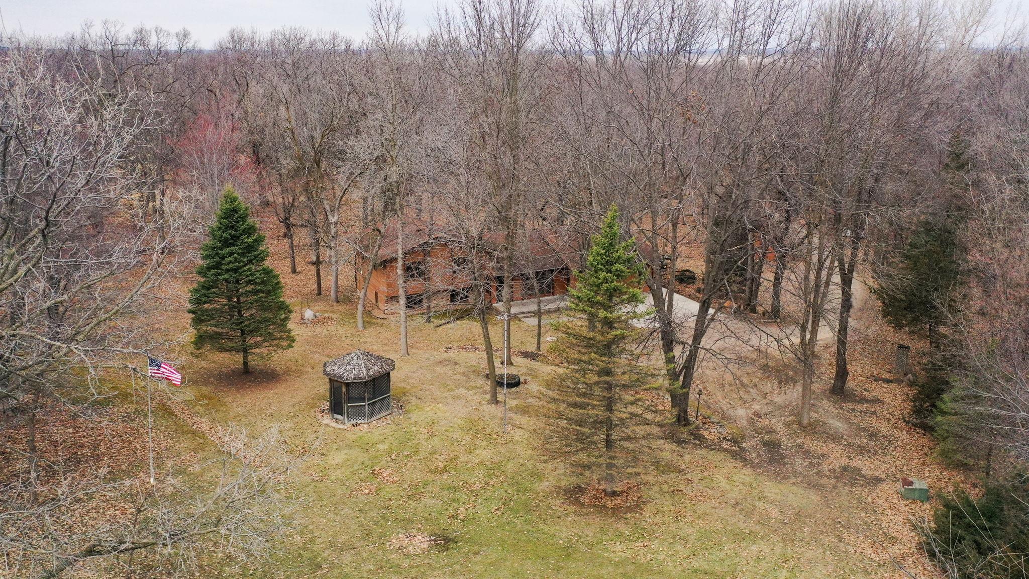 9415 65th St NE, Albertville, MN 55301