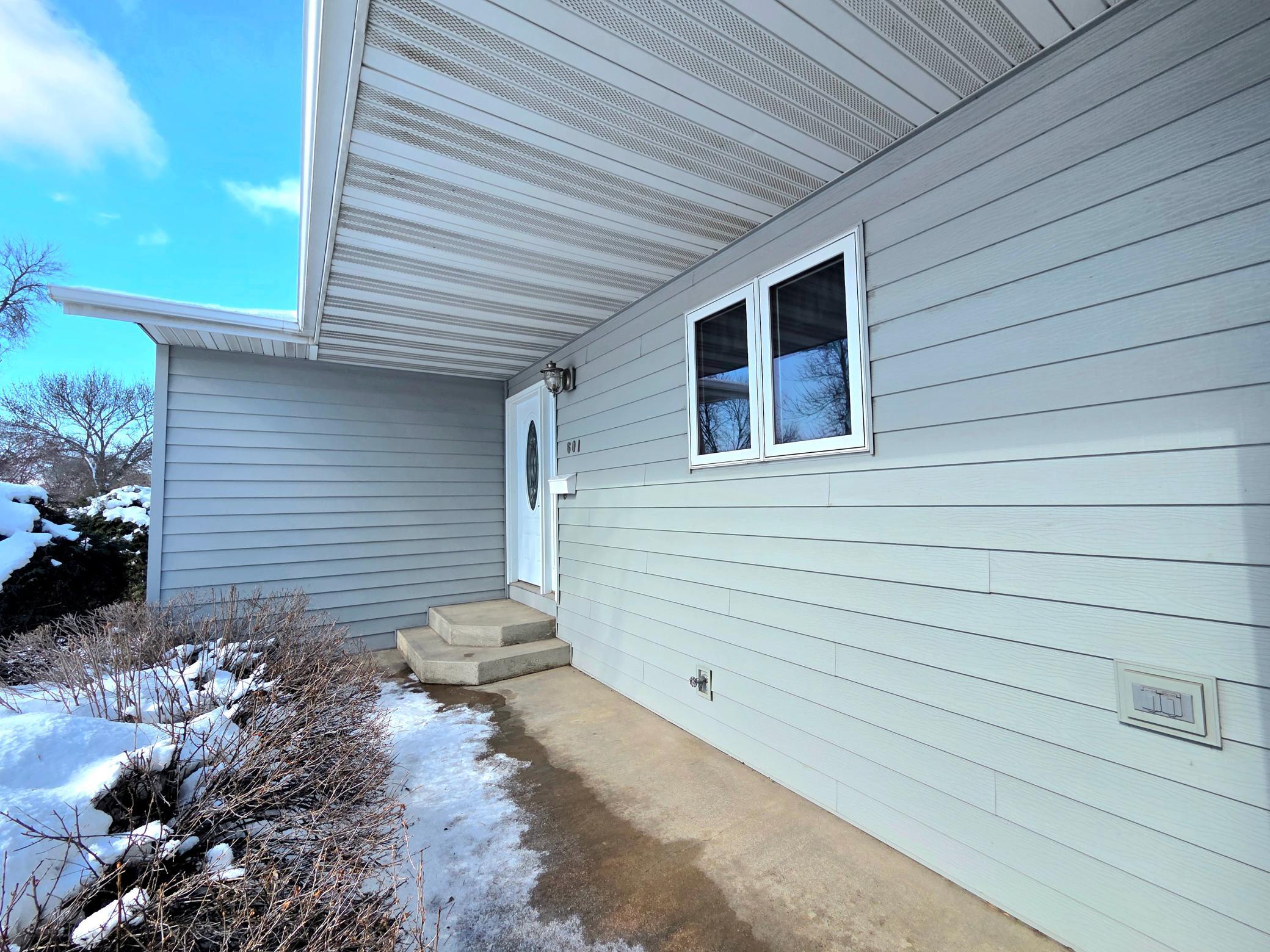 601 Lily Ln, Ada, MN 56510
