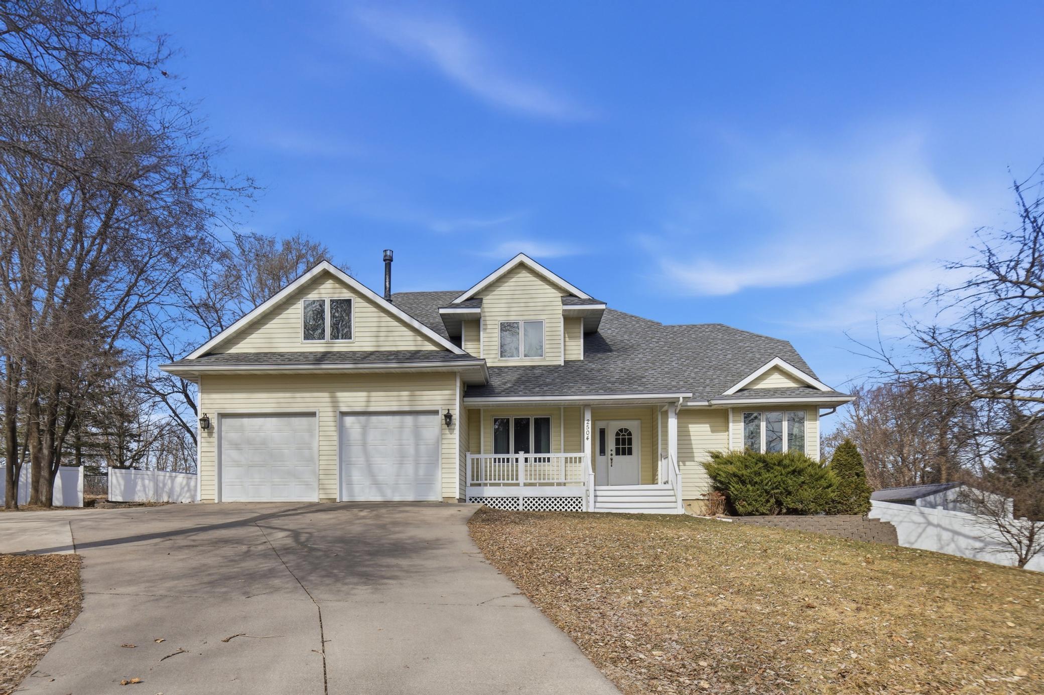 2504 4th Ave NW, Austin, MN 55912