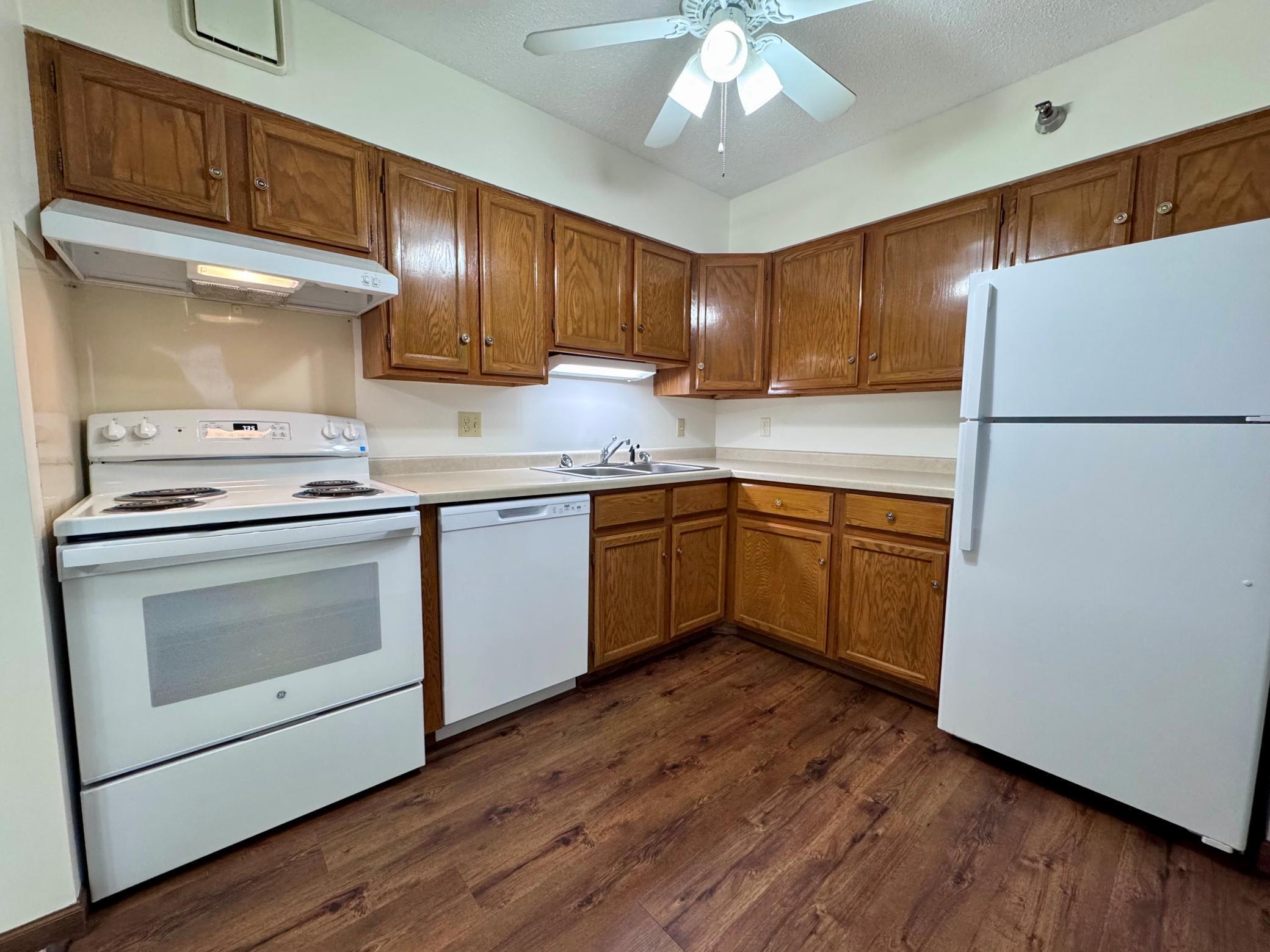 7600 Golden Valley Rd #502, Golden Valley, MN 55427