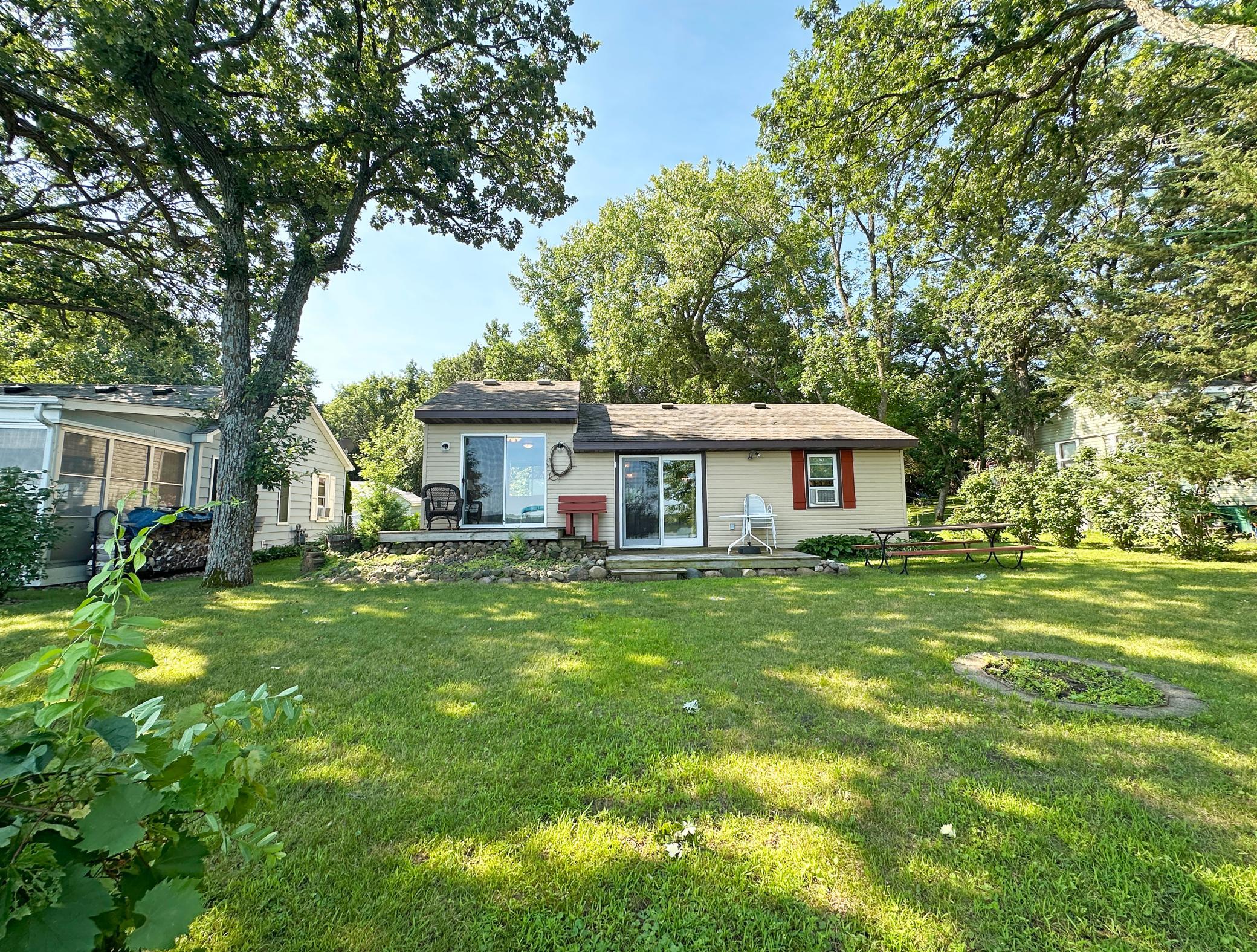 7253 100th Ave SE, Clear Lake, MN 55319