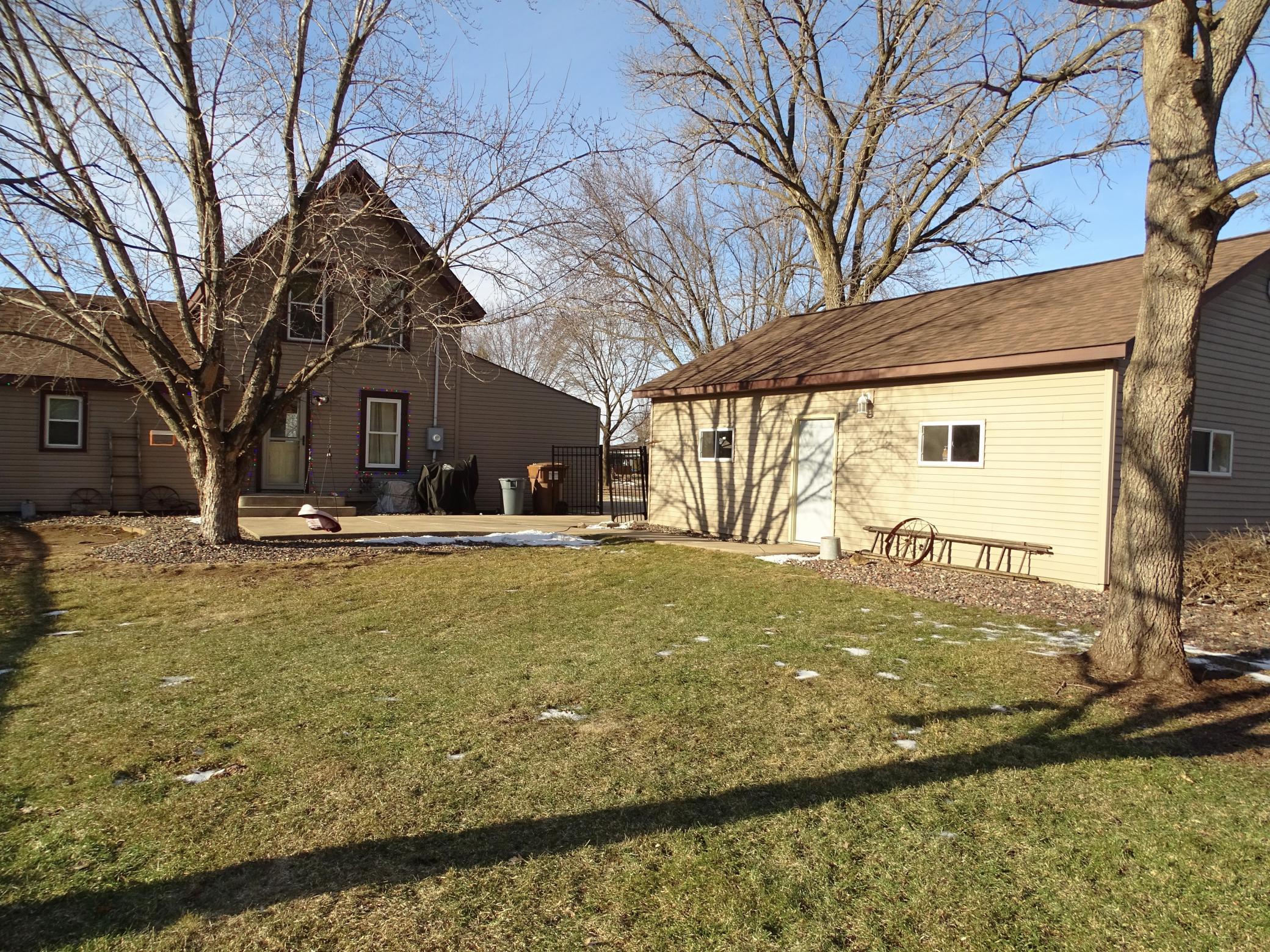 1311 E Prospect St, Durand, WI 54736