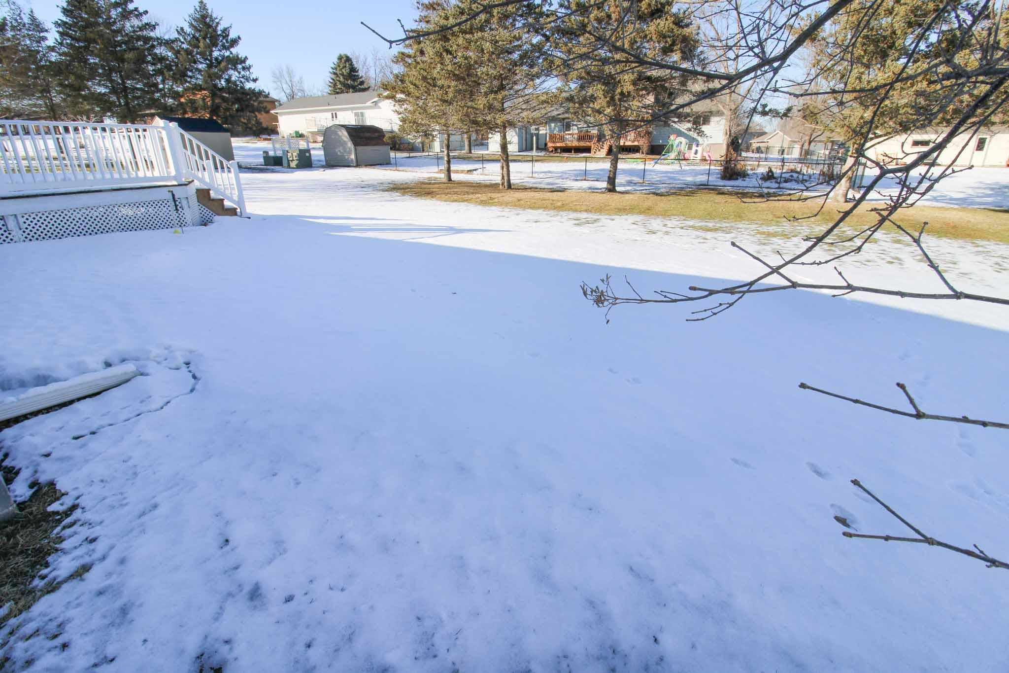 105 5th St NE, Melrose, MN 56352